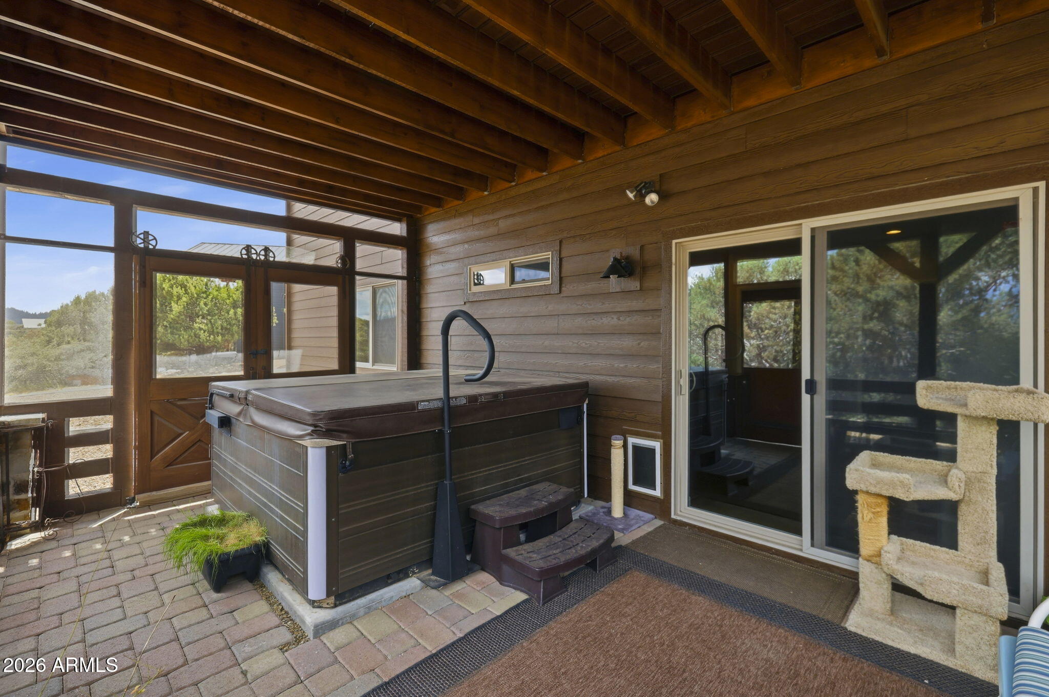 THUMB BUTTE DISTRICT - Residential