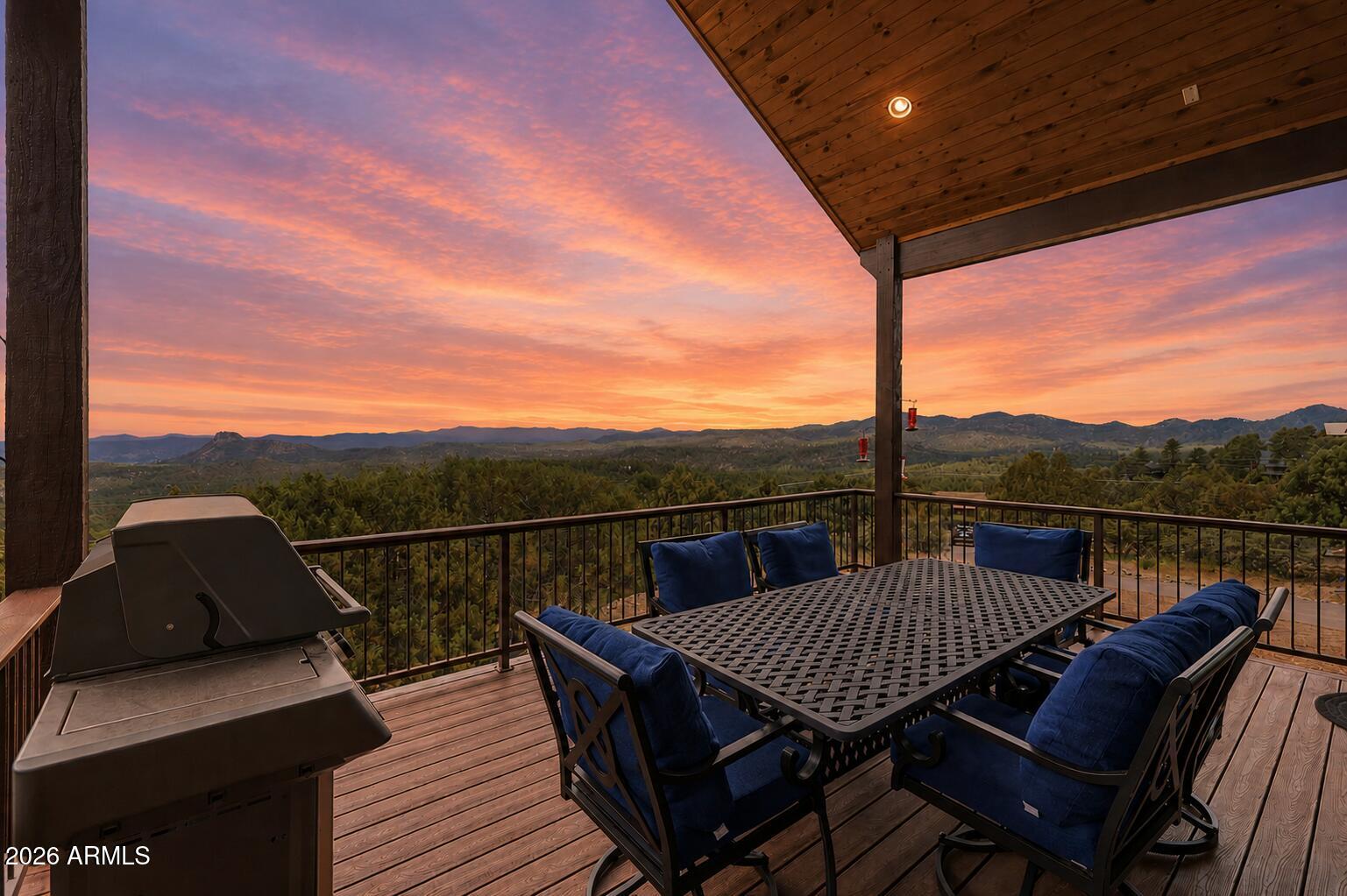 THUMB BUTTE DISTRICT - Residential
