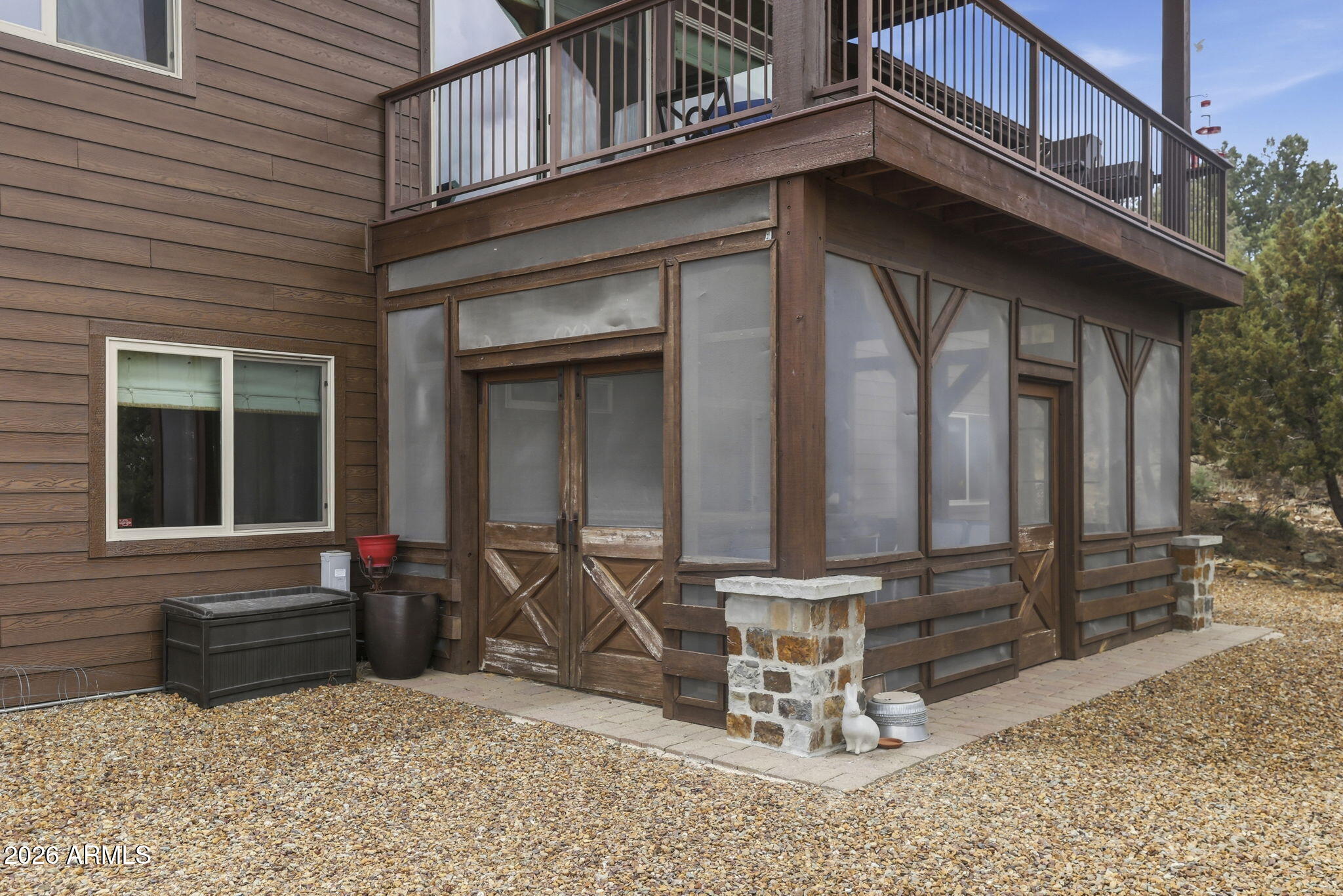 THUMB BUTTE DISTRICT - Residential