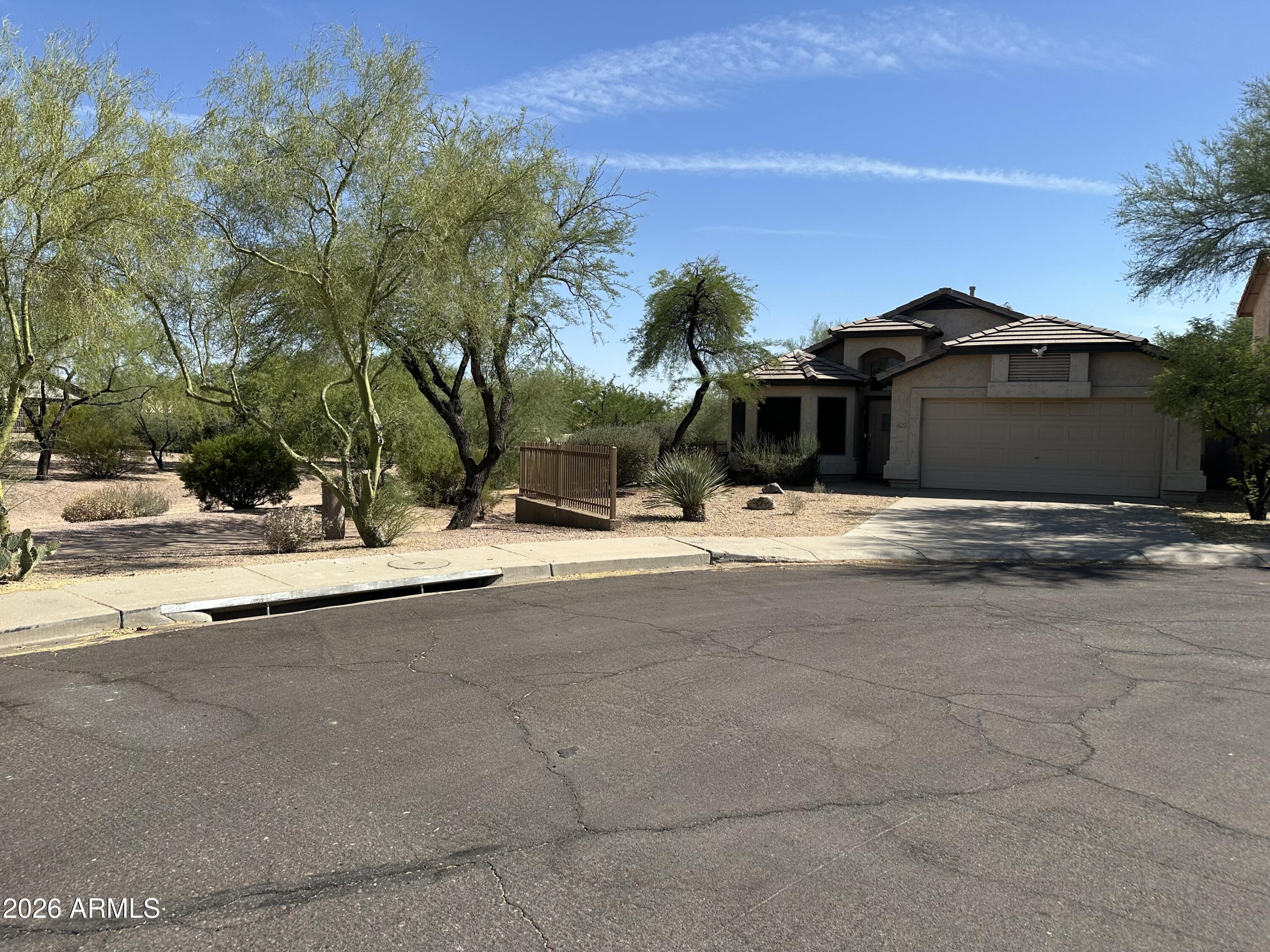 DESERT RIDGE PARCEL 7.6 - Residential