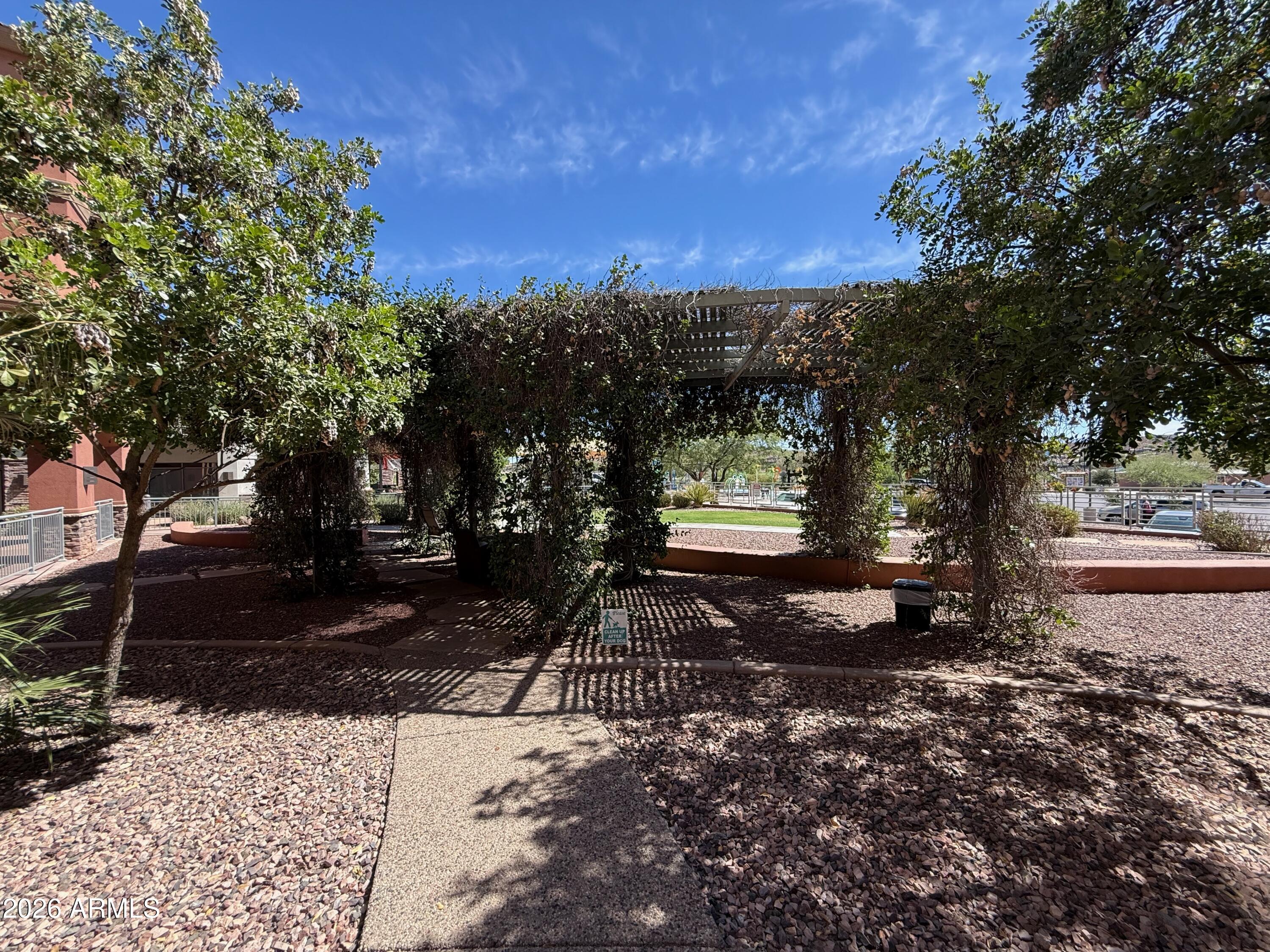 PLAZA WATERFRONT CONDOMINIUMS - Commercial Lease