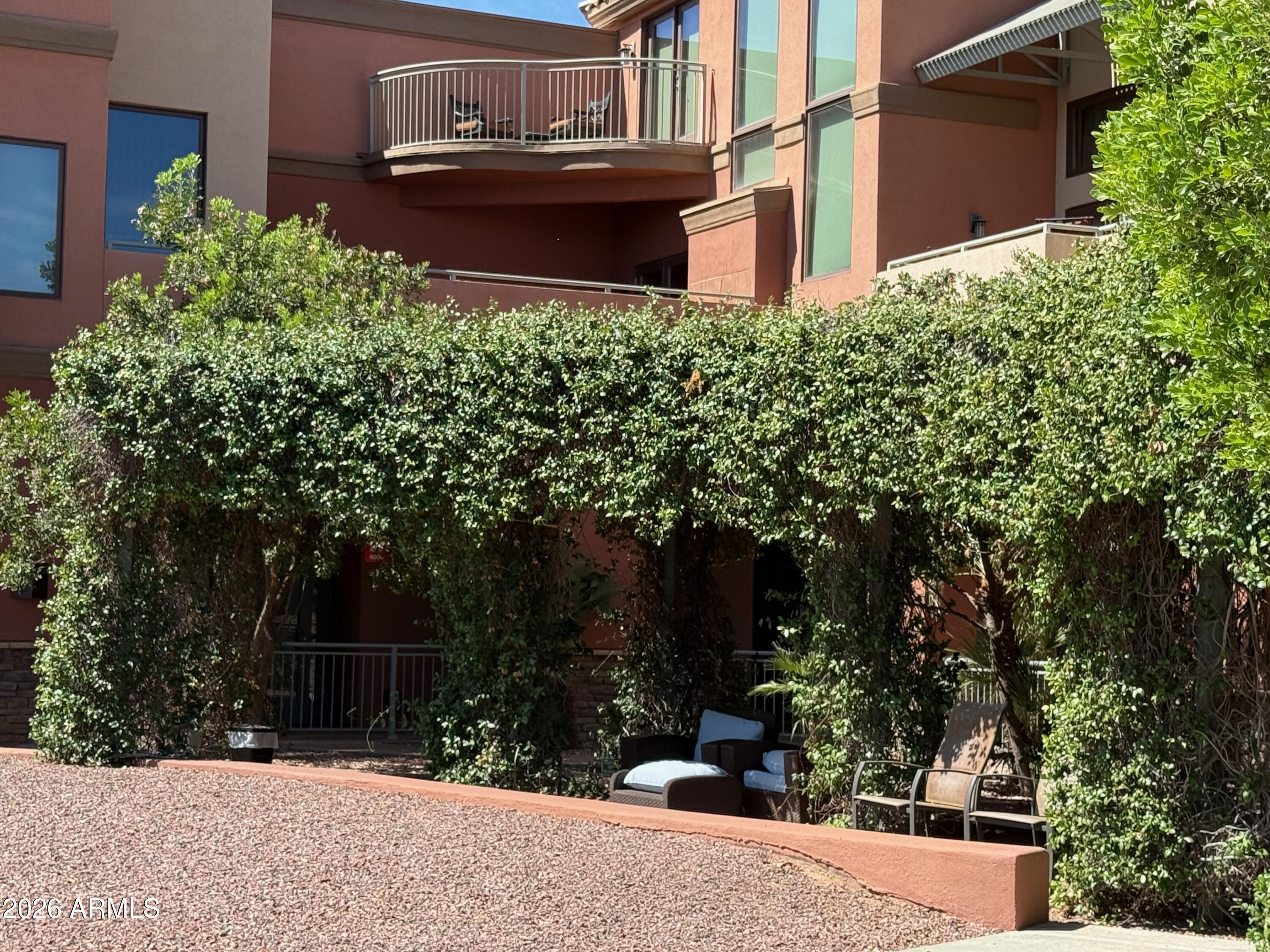 PLAZA WATERFRONT CONDOMINIUMS - Commercial Lease