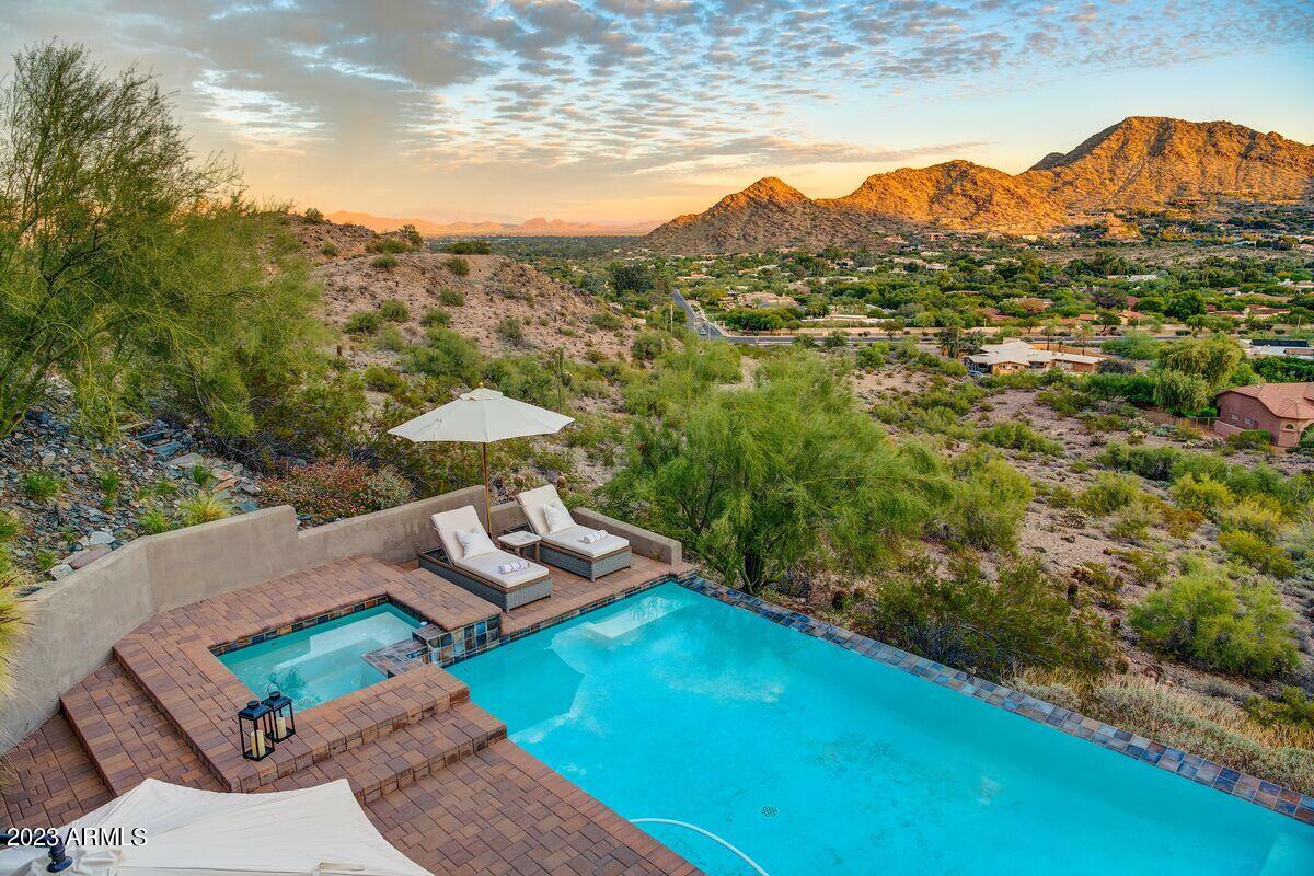 SUNSET HILLS LOT 1-20 & TR C - Residential