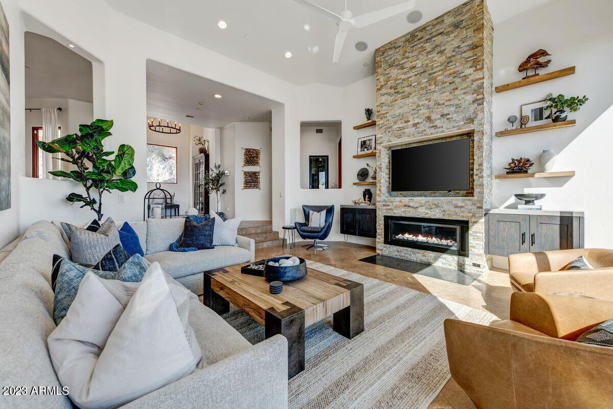 SUNSET HILLS LOT 1-20 & TR C - Residential