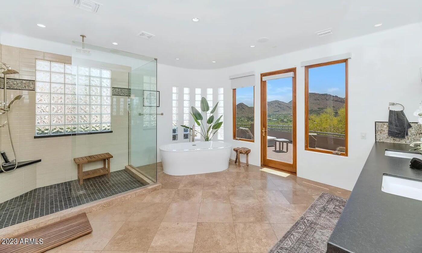 SUNSET HILLS LOT 1-20 & TR C - Residential