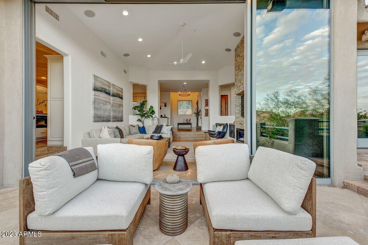 SUNSET HILLS LOT 1-20 & TR C - Residential