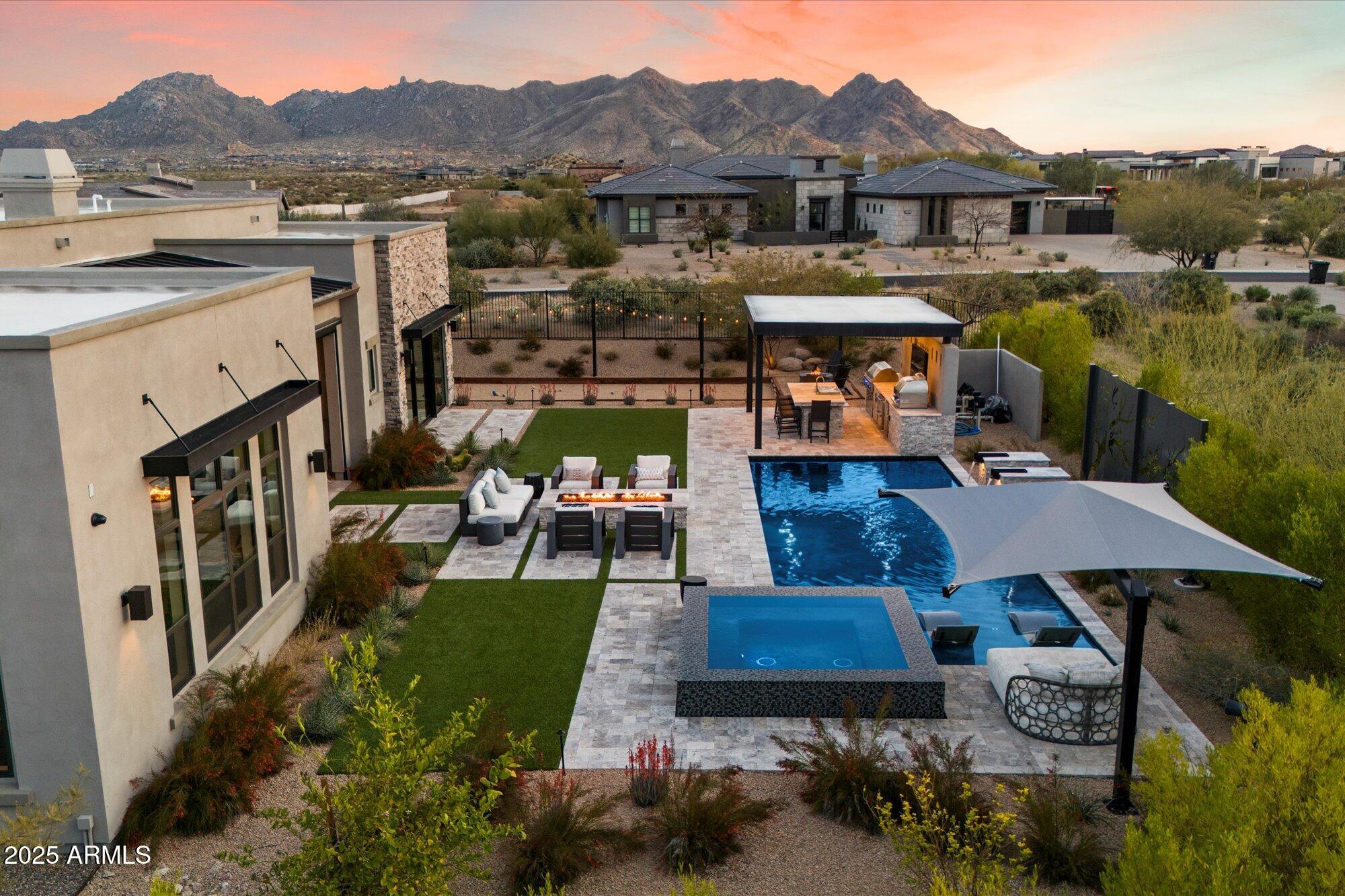 BOULDER RANCH - Residential