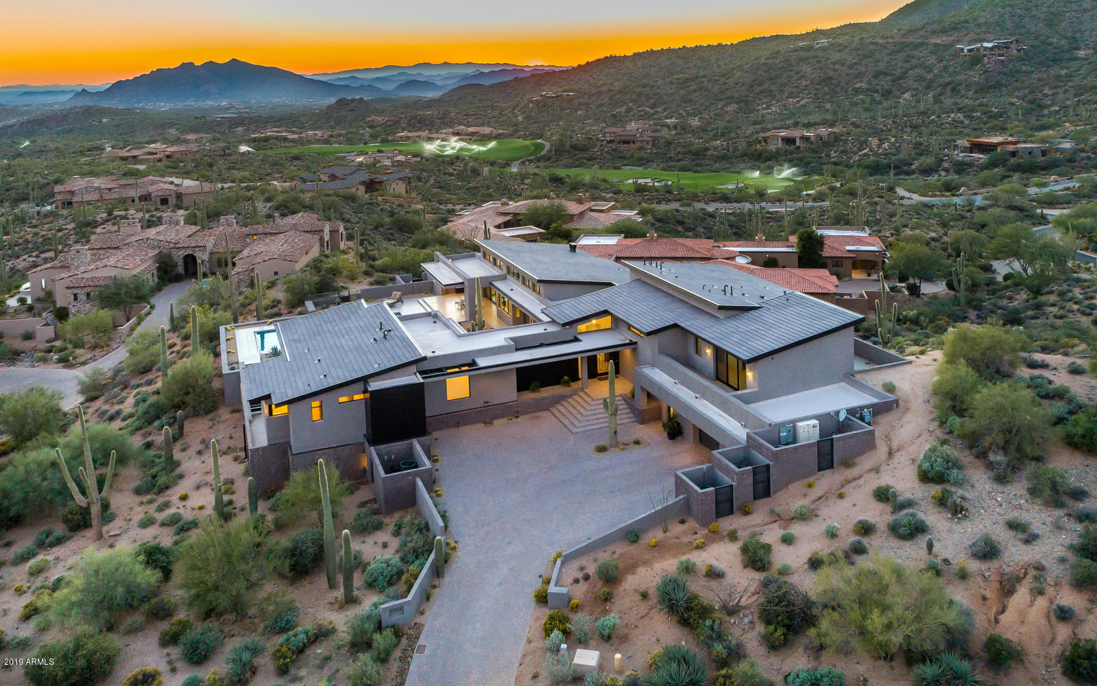 DESERT MOUNTAIN - Residential