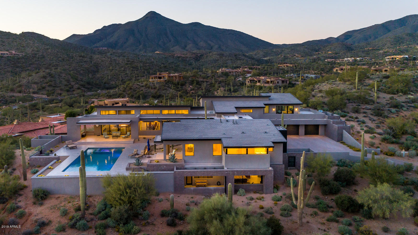 DESERT MOUNTAIN - Residential