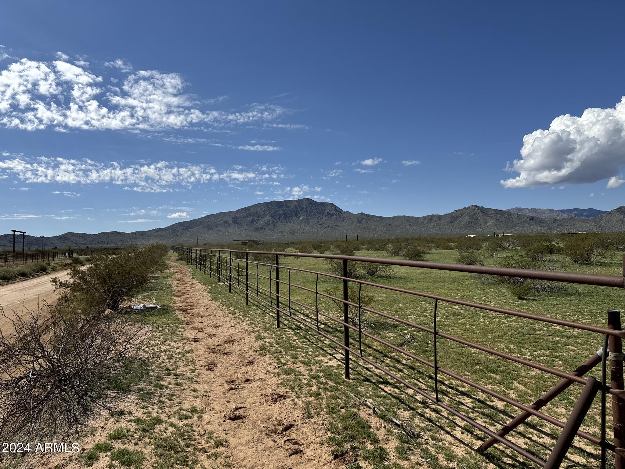 RANCHO DE VAQUEROS - Land