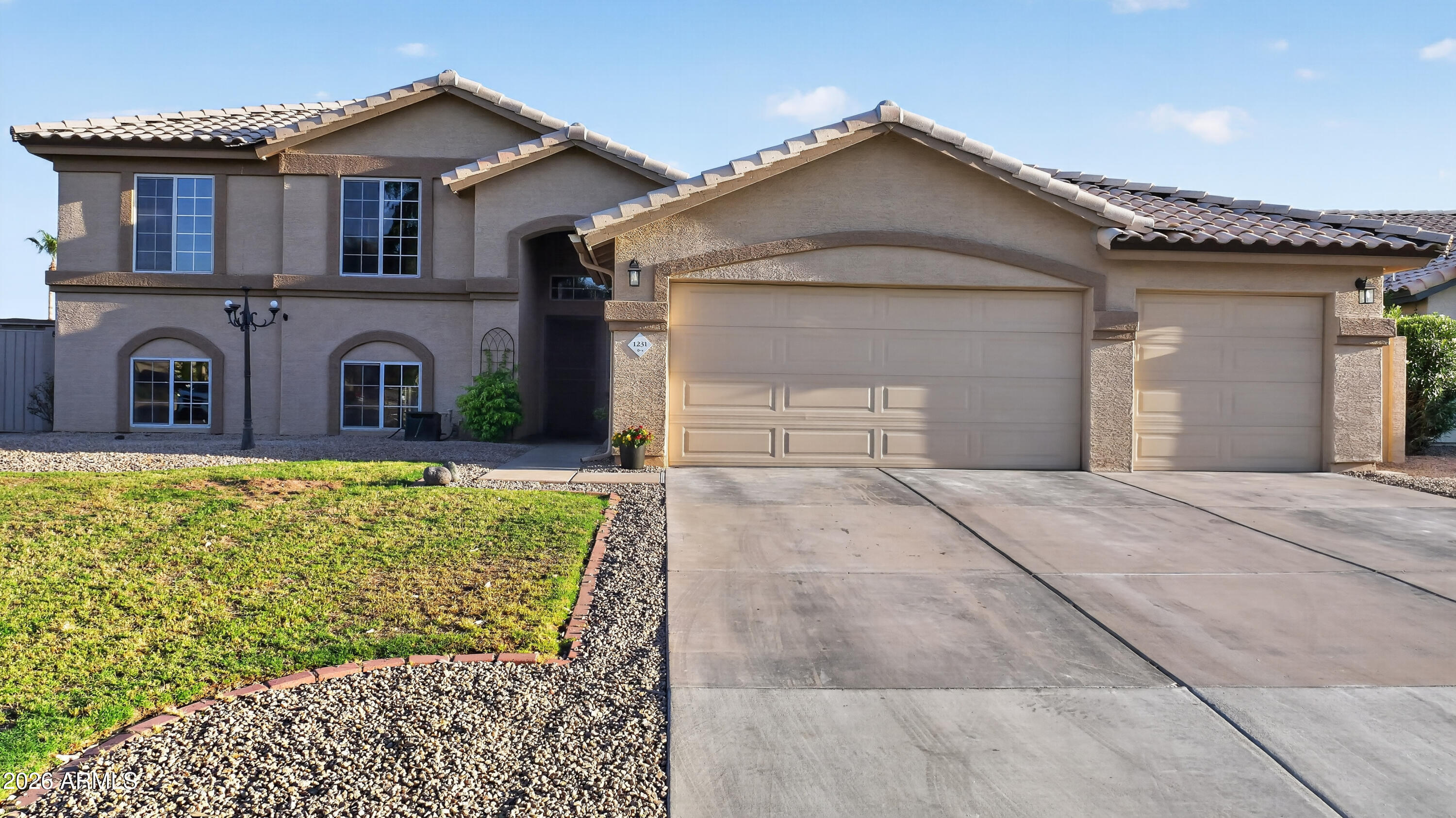 TRADITION - Residential