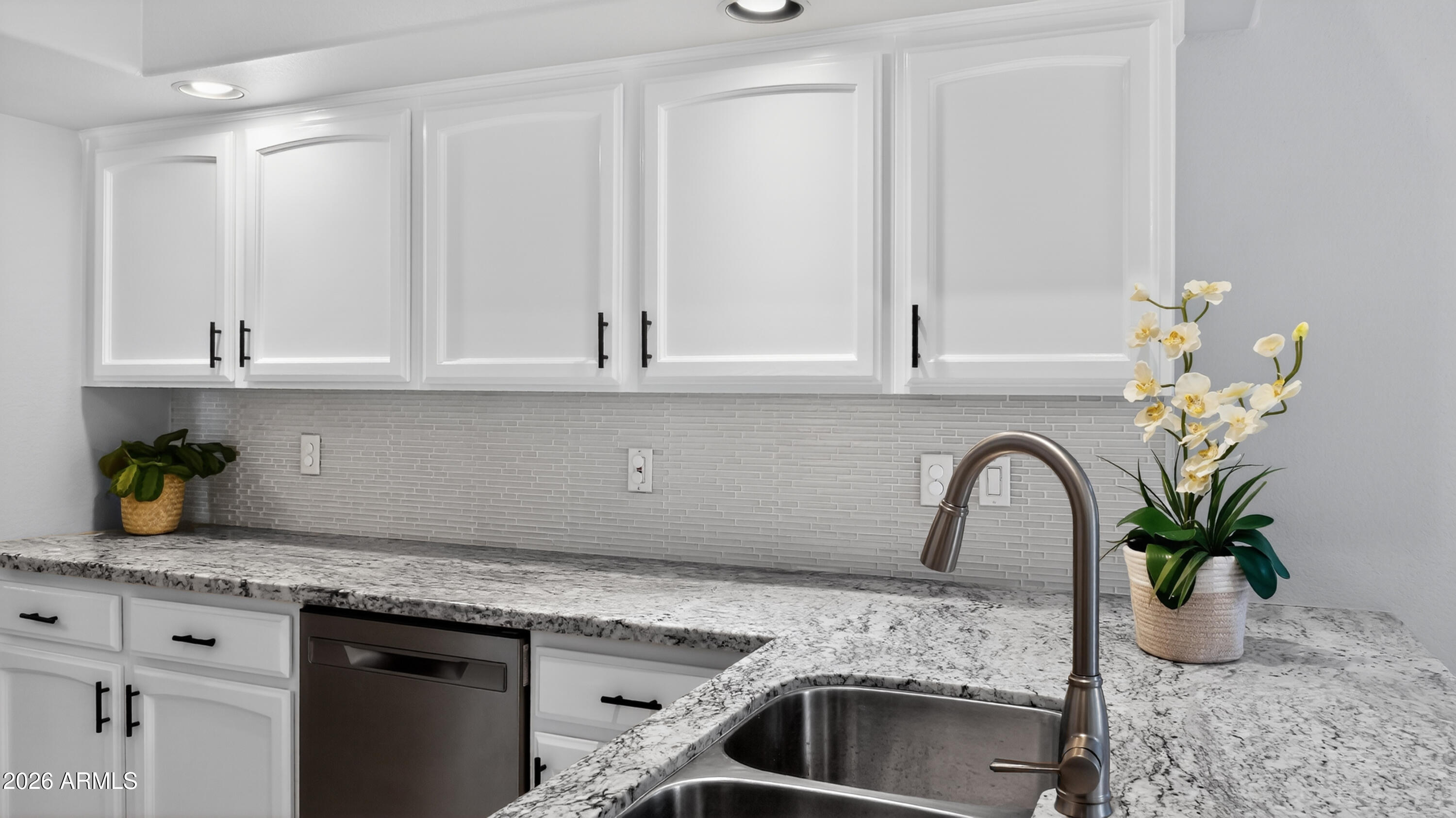 TRADITION - Residential