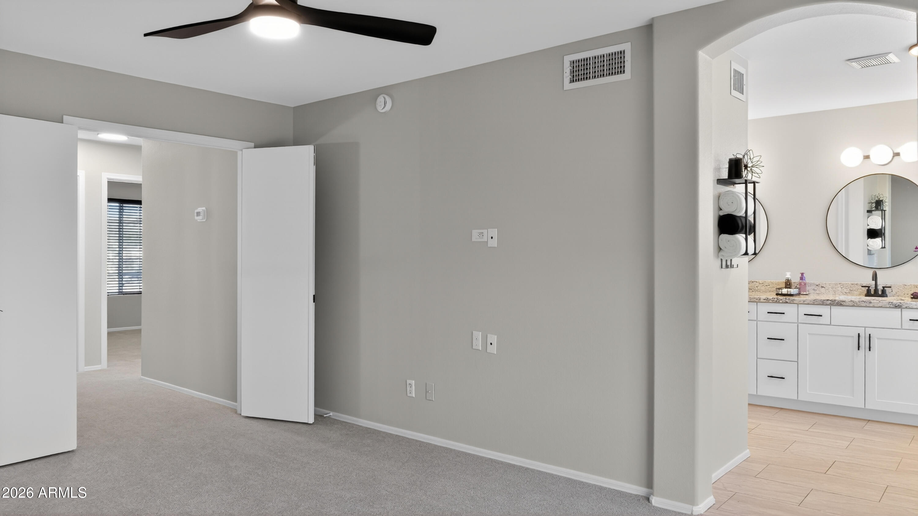 TRADITION - Residential