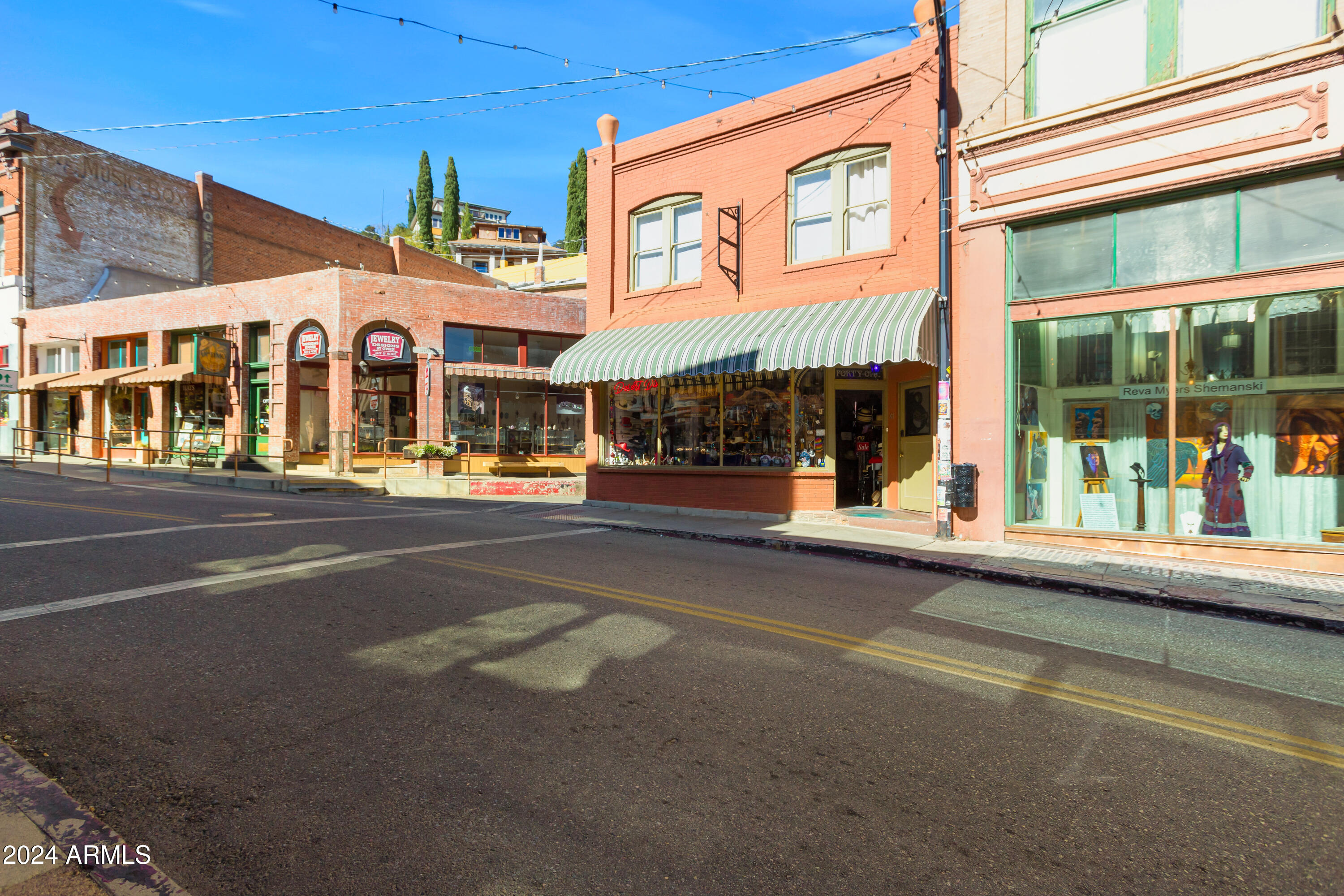 BISBEE - Commercial Sale