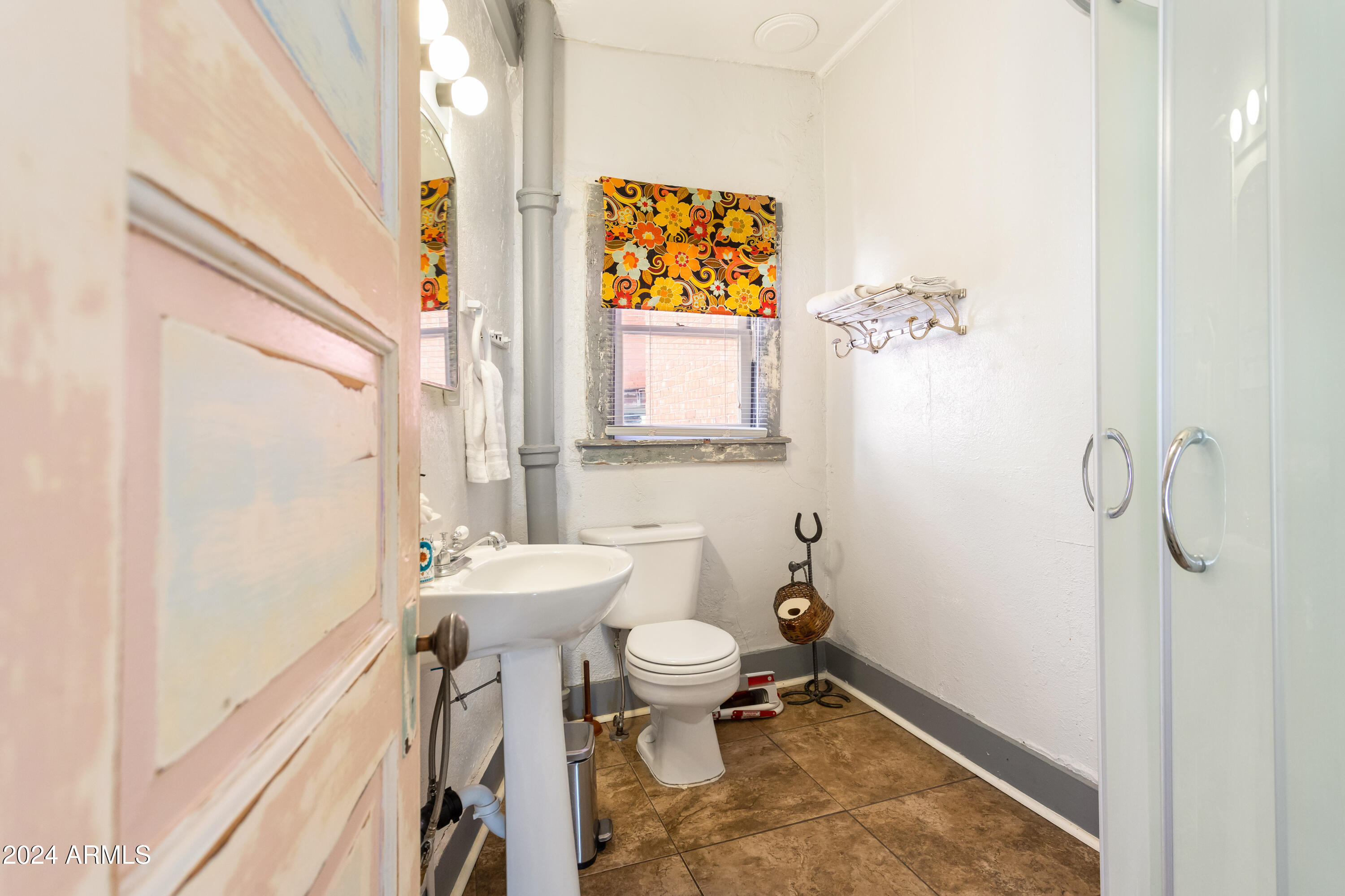 BISBEE - Commercial Sale