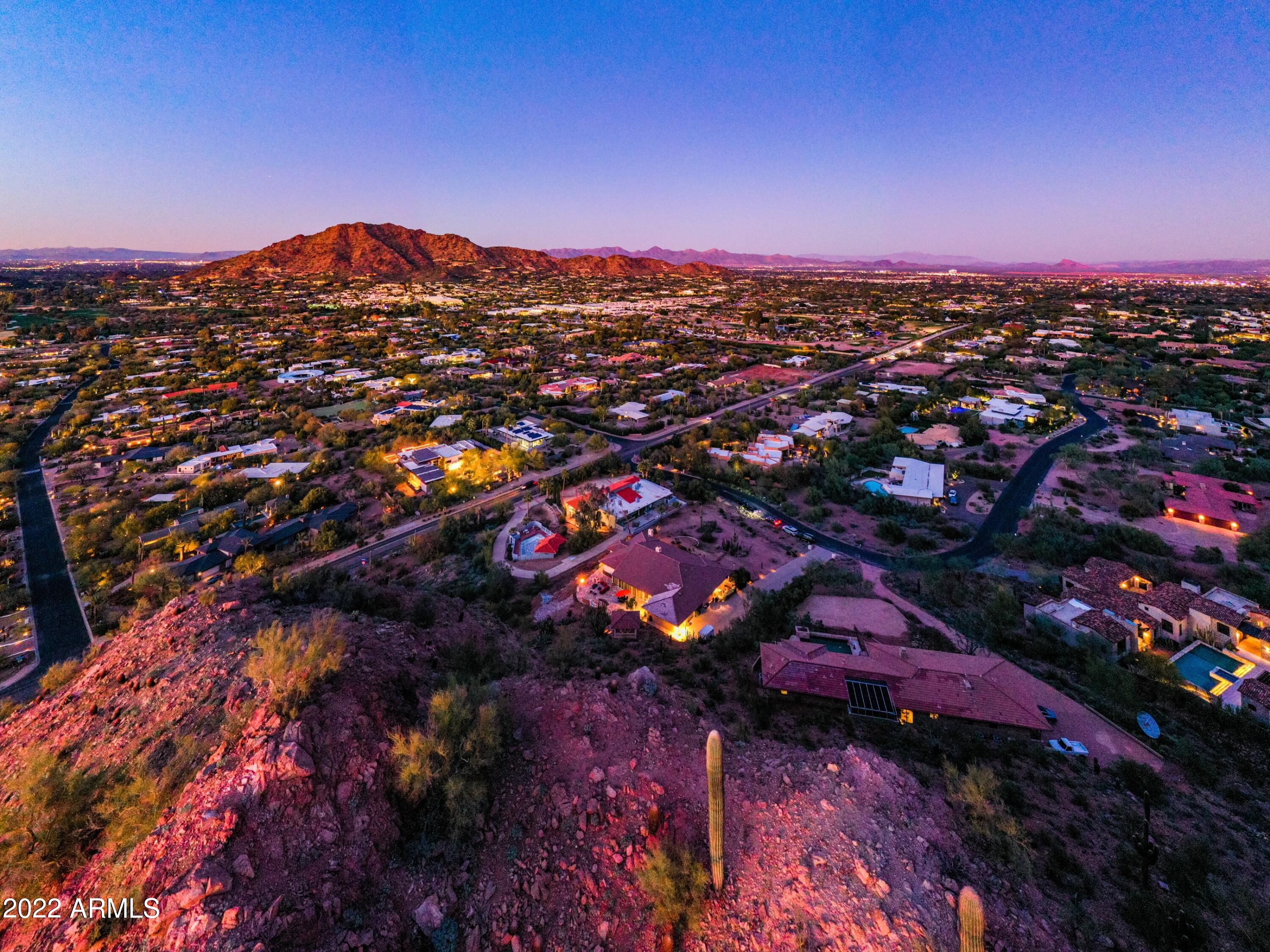 STONE CANYON - Land