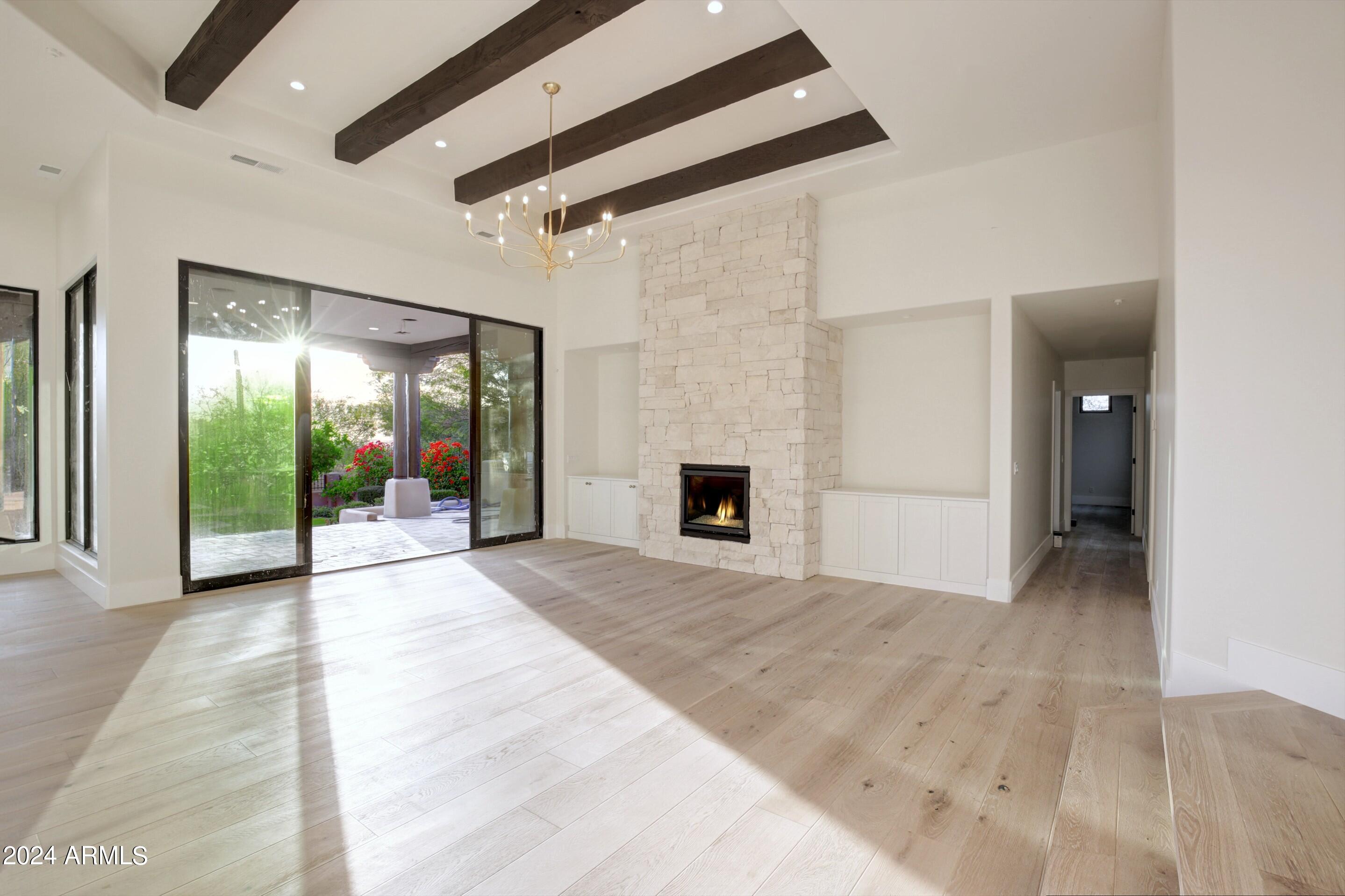 DC RANCH - Residential