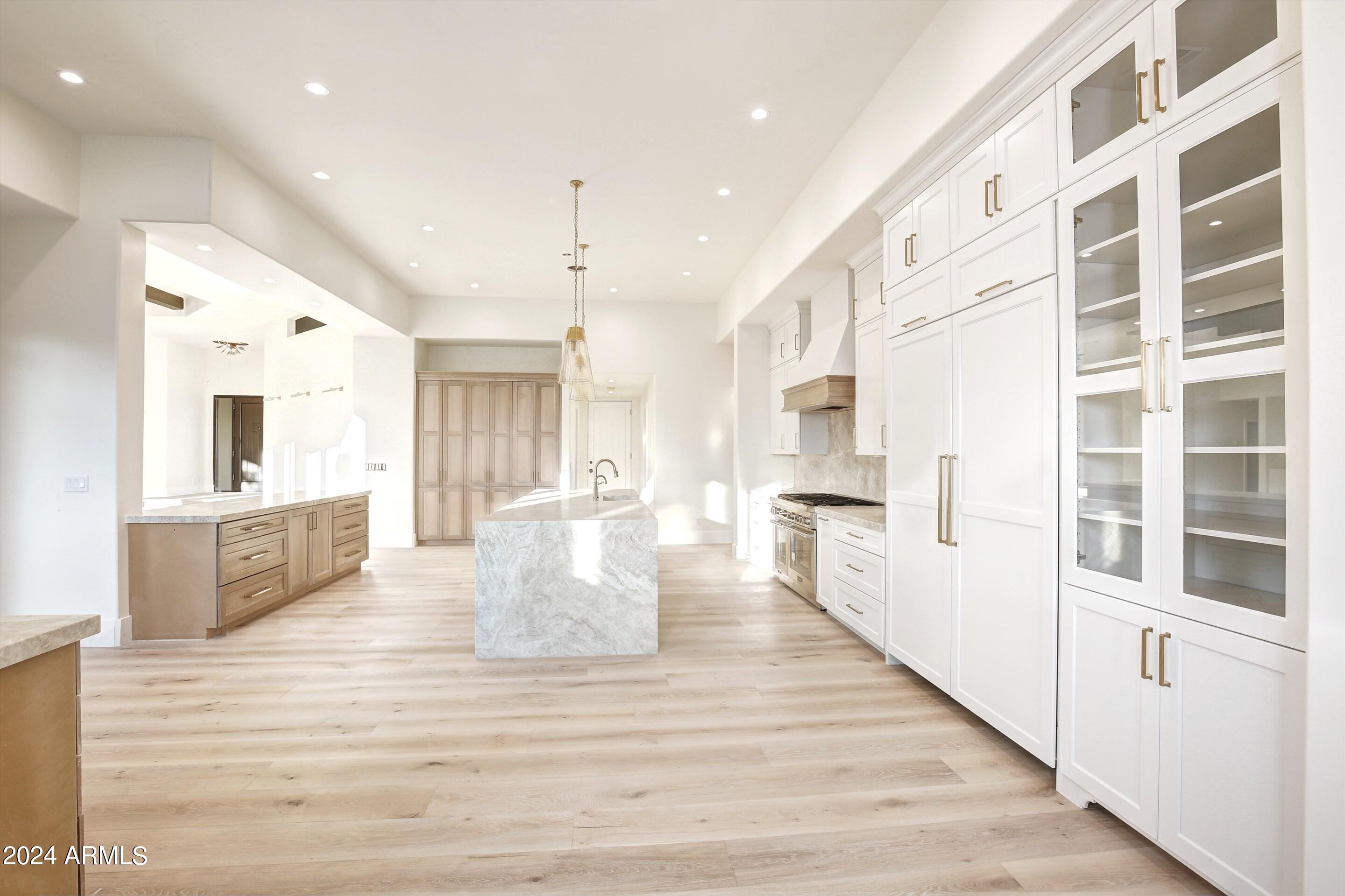 DC RANCH - Residential