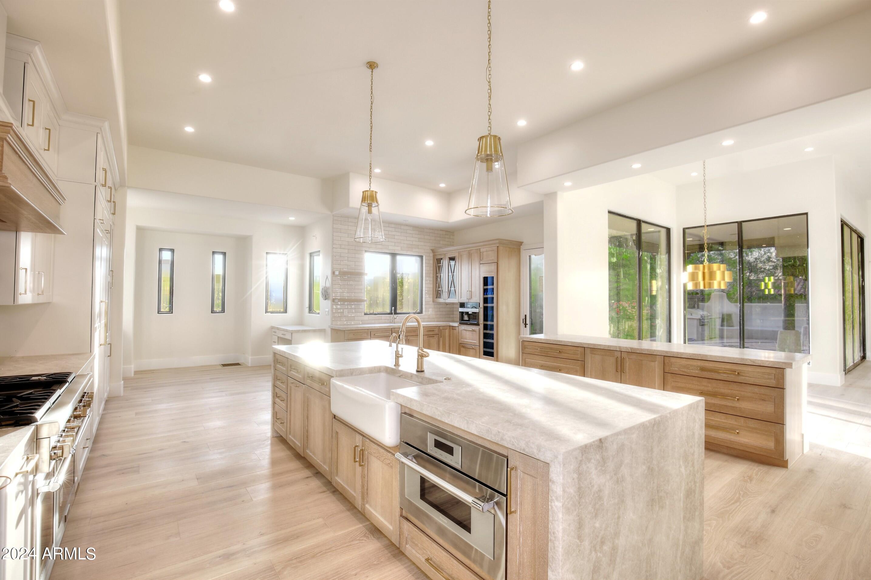 DC RANCH - Residential
