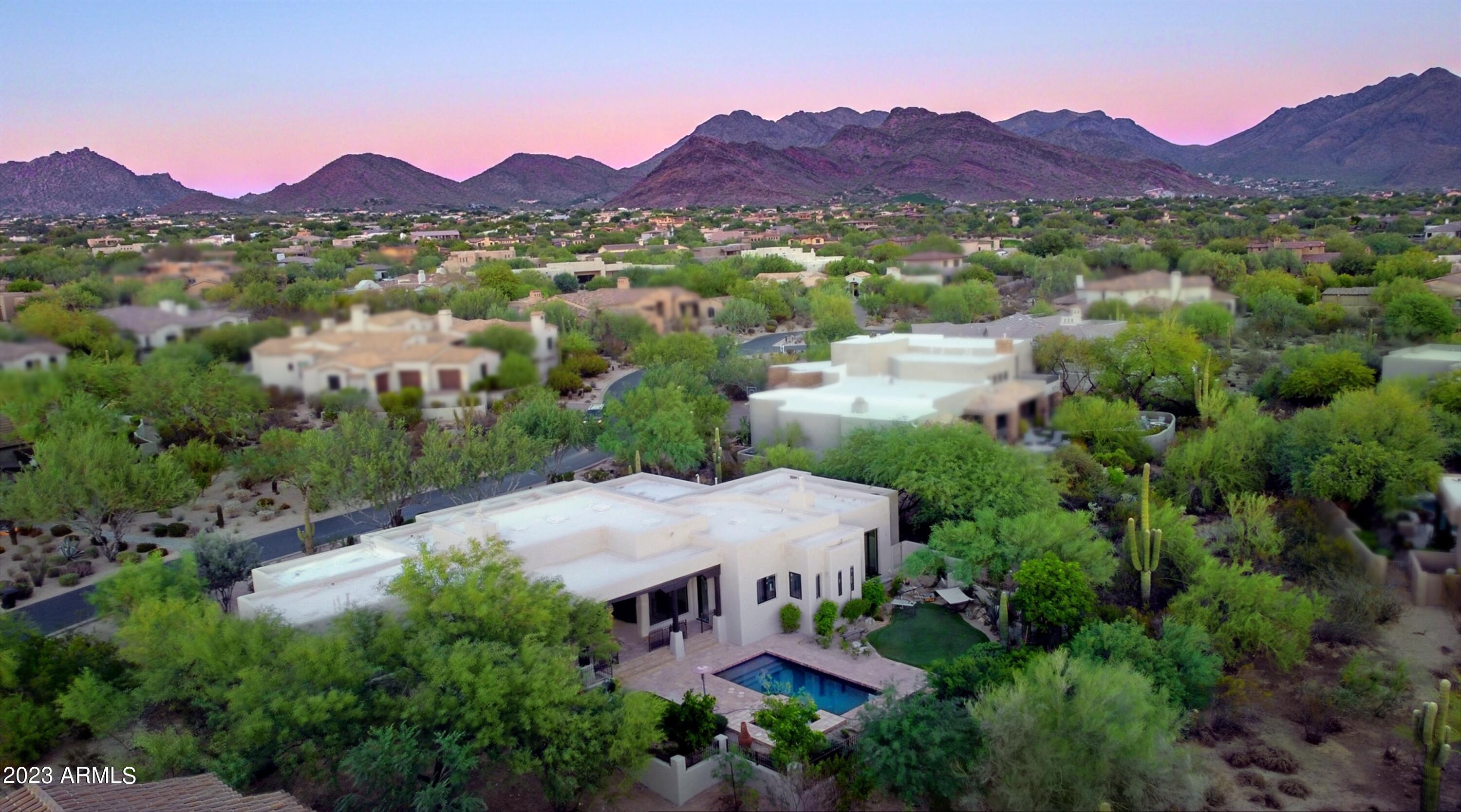 DC RANCH - Residential