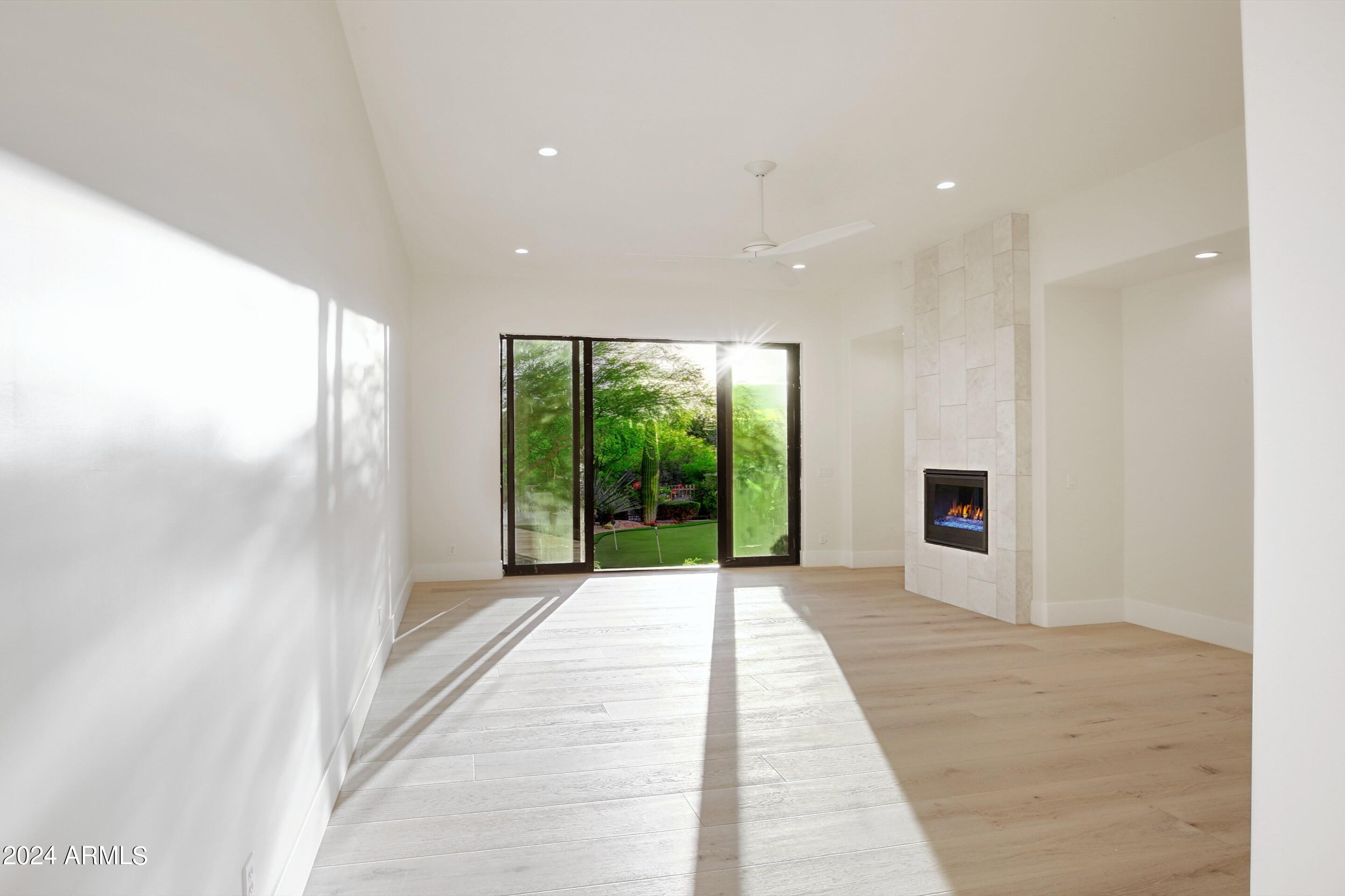 DC RANCH - Residential