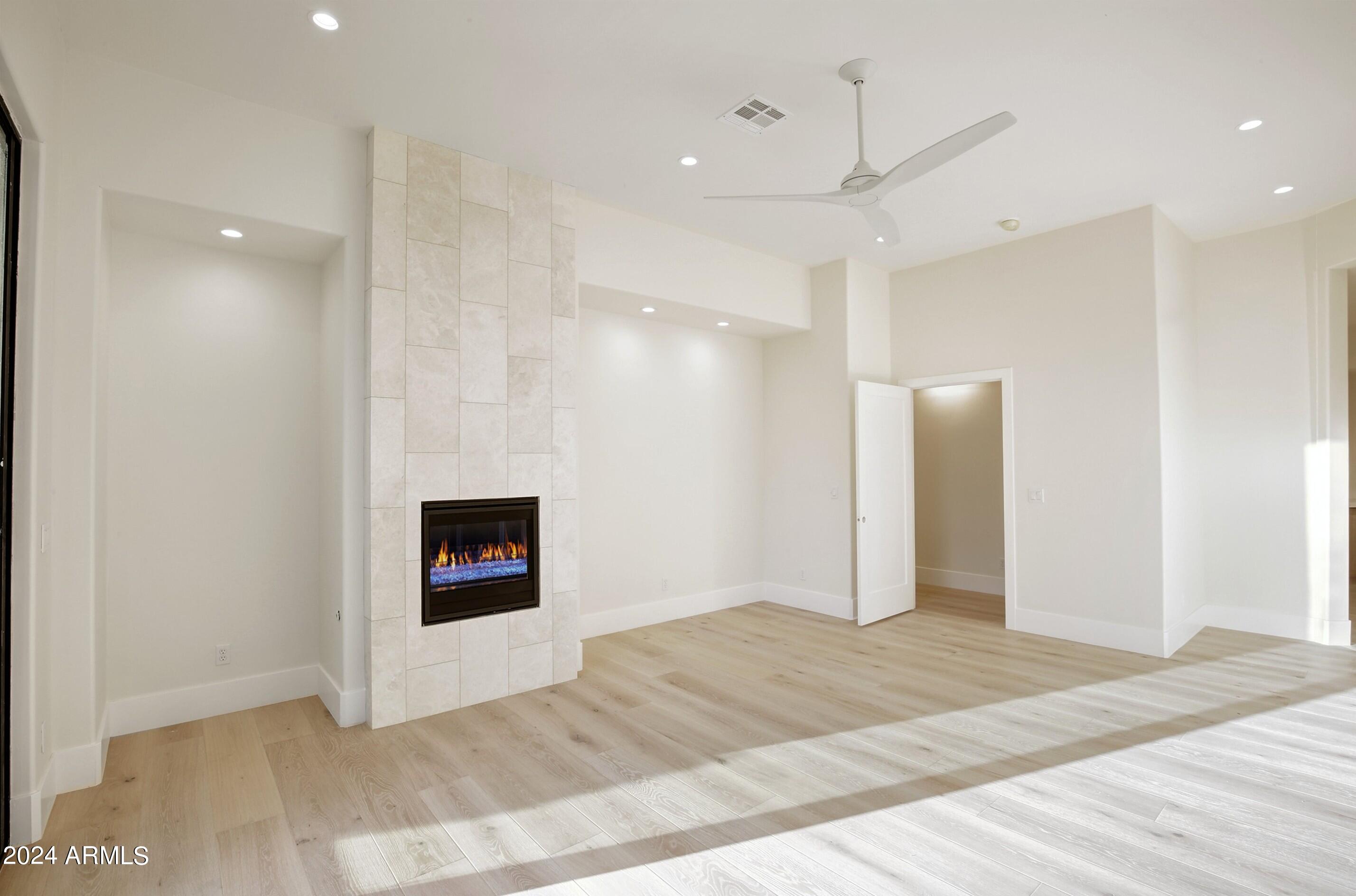 DC RANCH - Residential