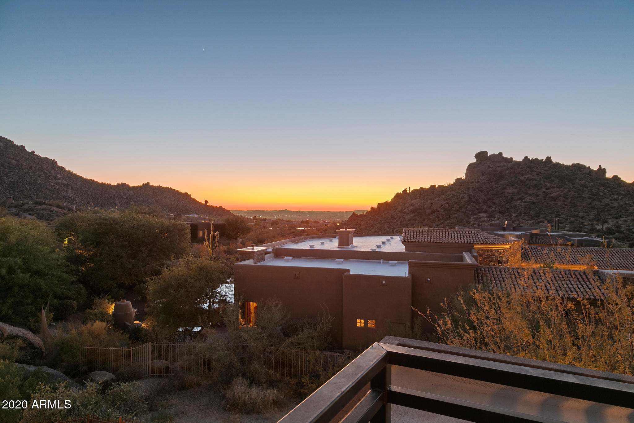 DESERT SUMMIT - Residential