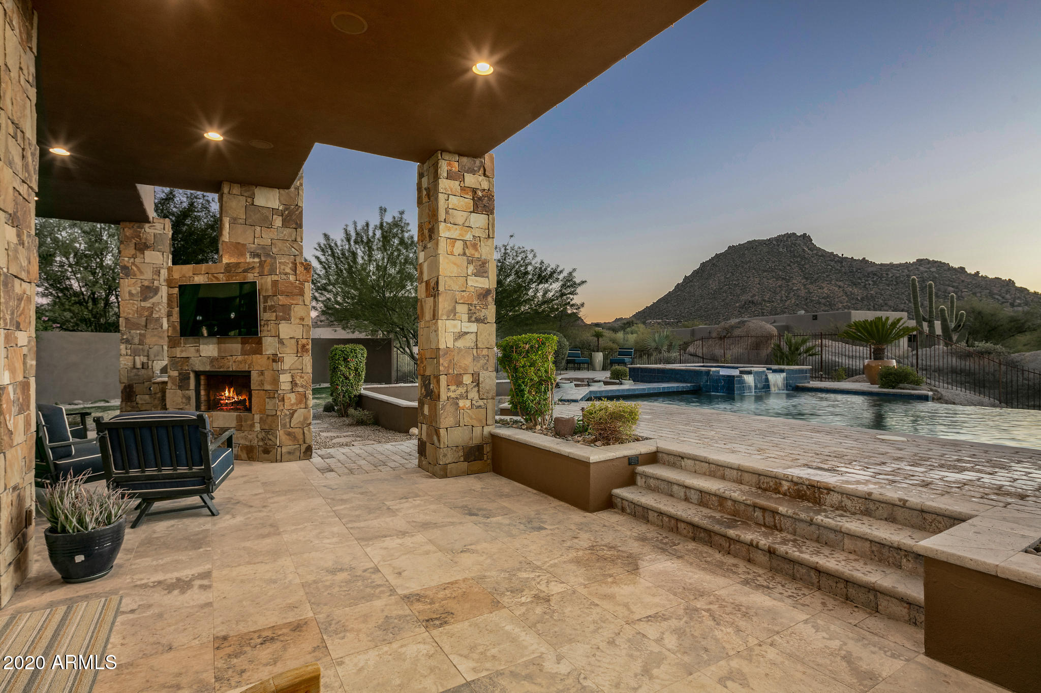 DESERT SUMMIT - Residential