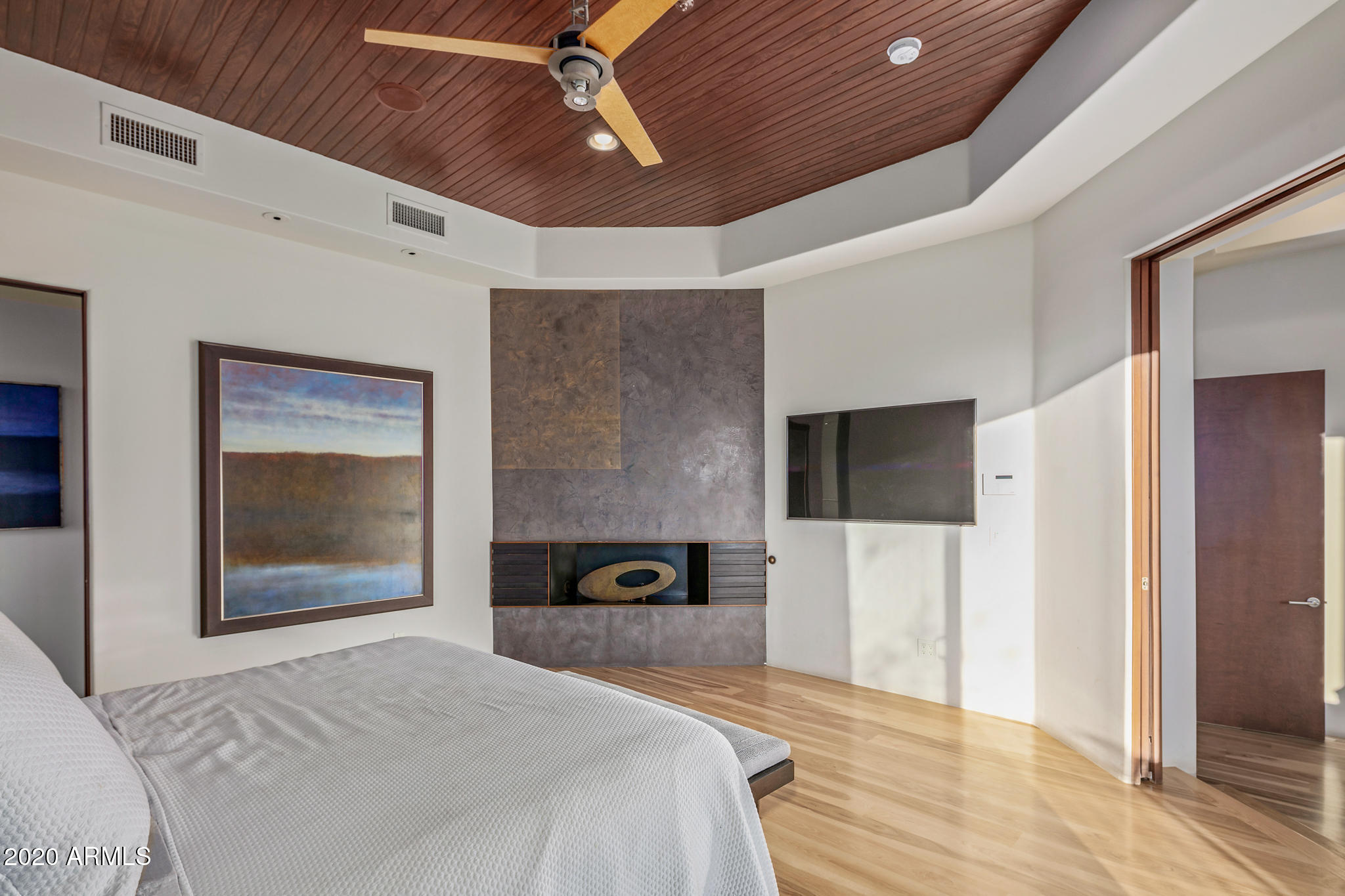 DESERT SUMMIT - Residential
