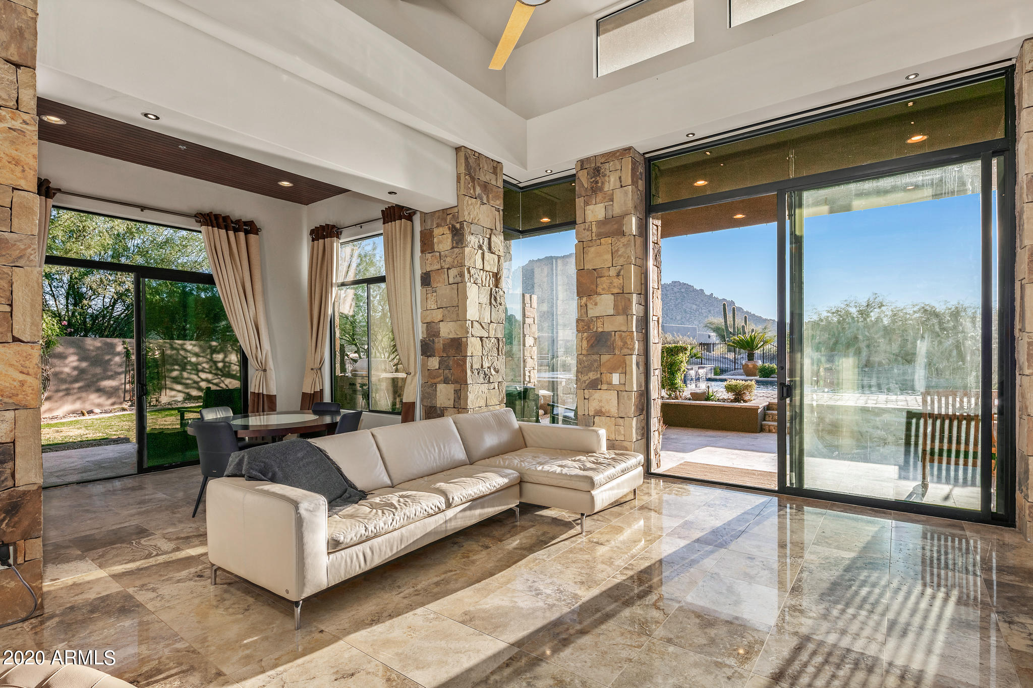 DESERT SUMMIT - Residential