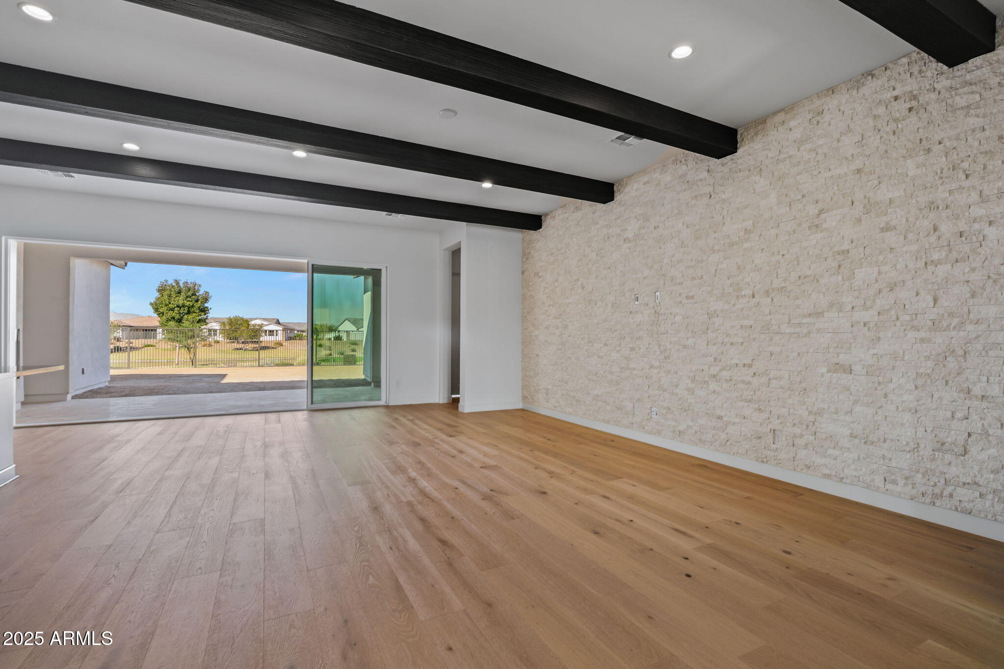 STERLING GROVE - Residential