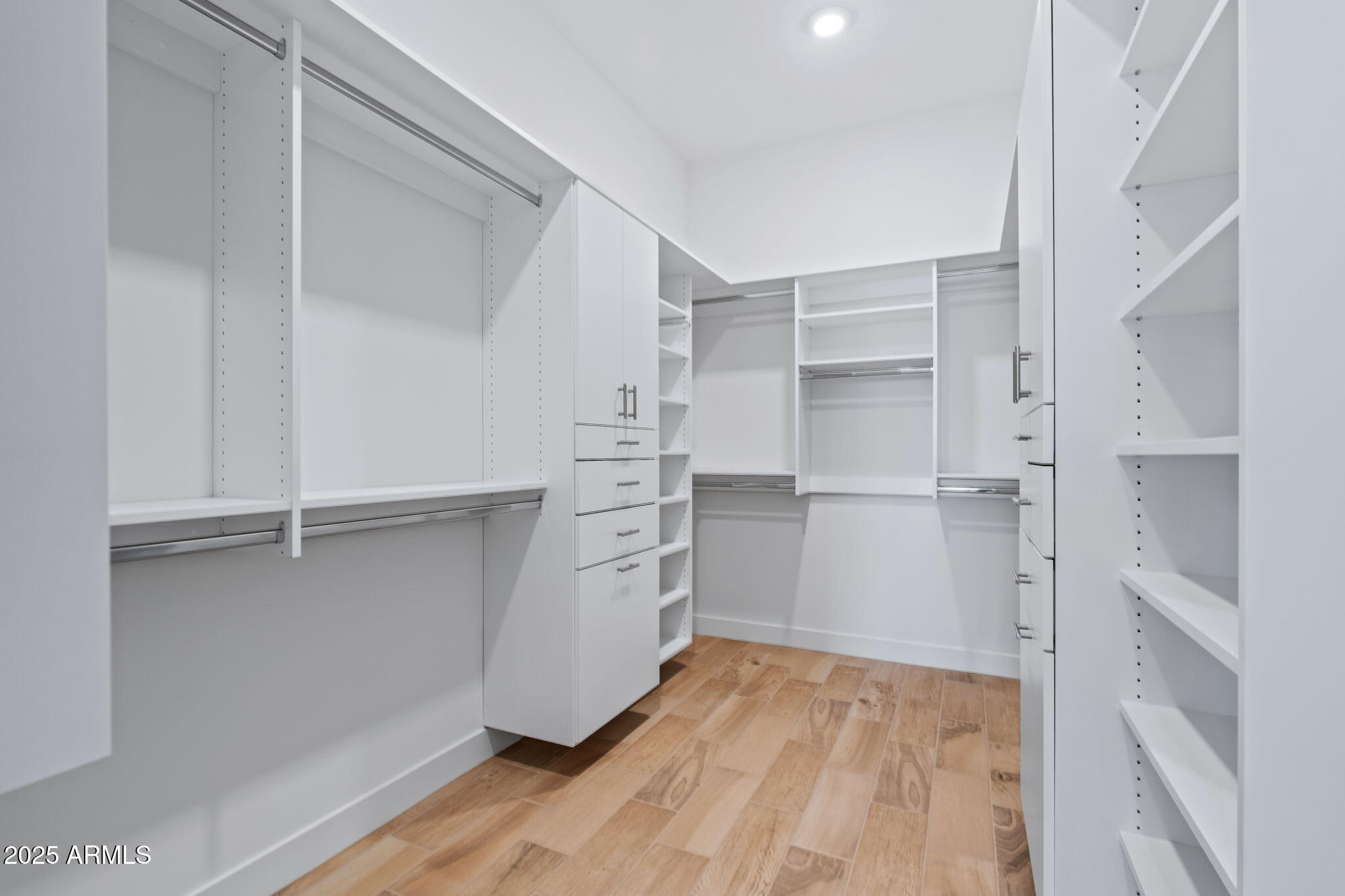 STERLING GROVE - Residential