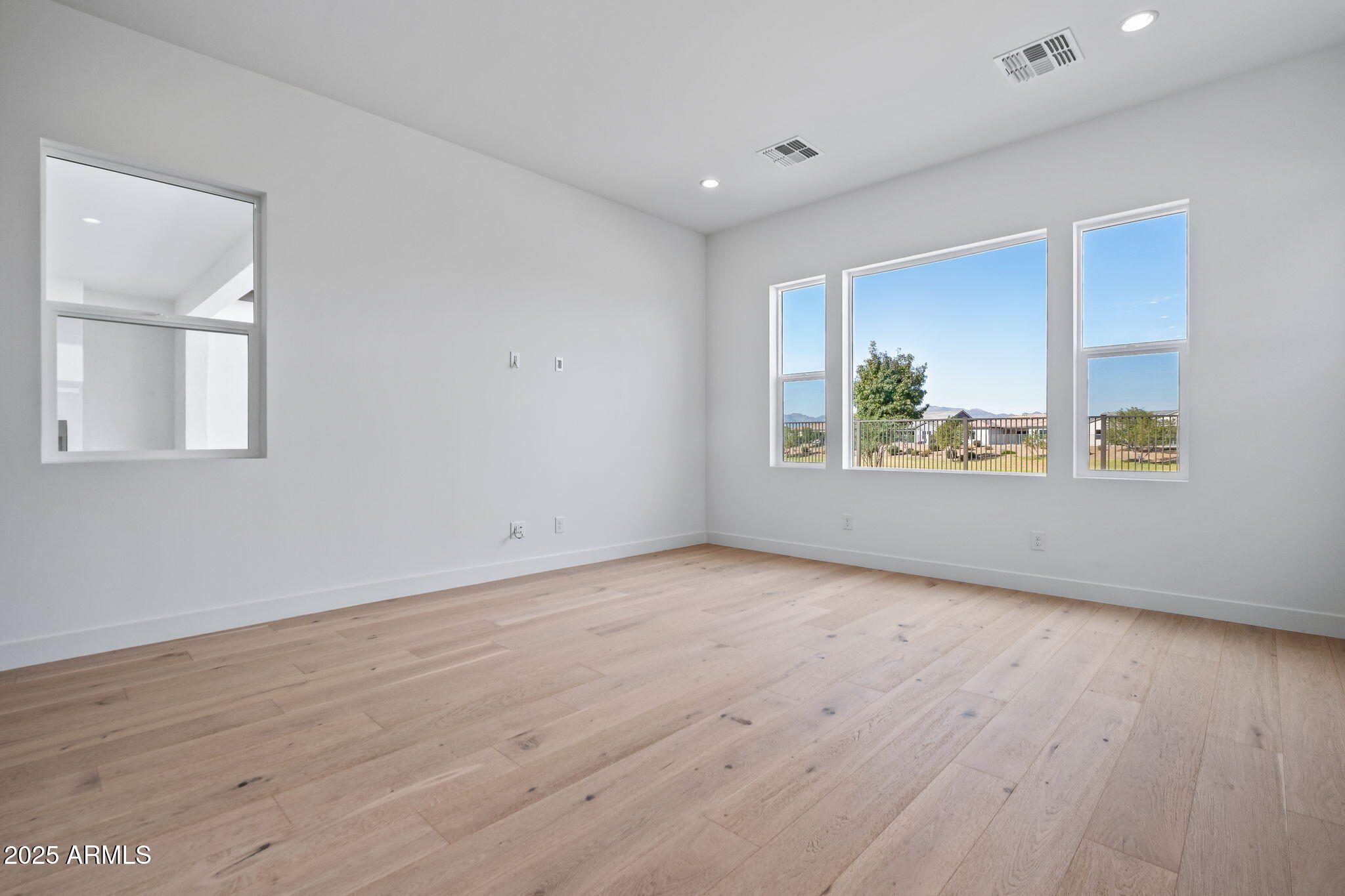 STERLING GROVE - Residential