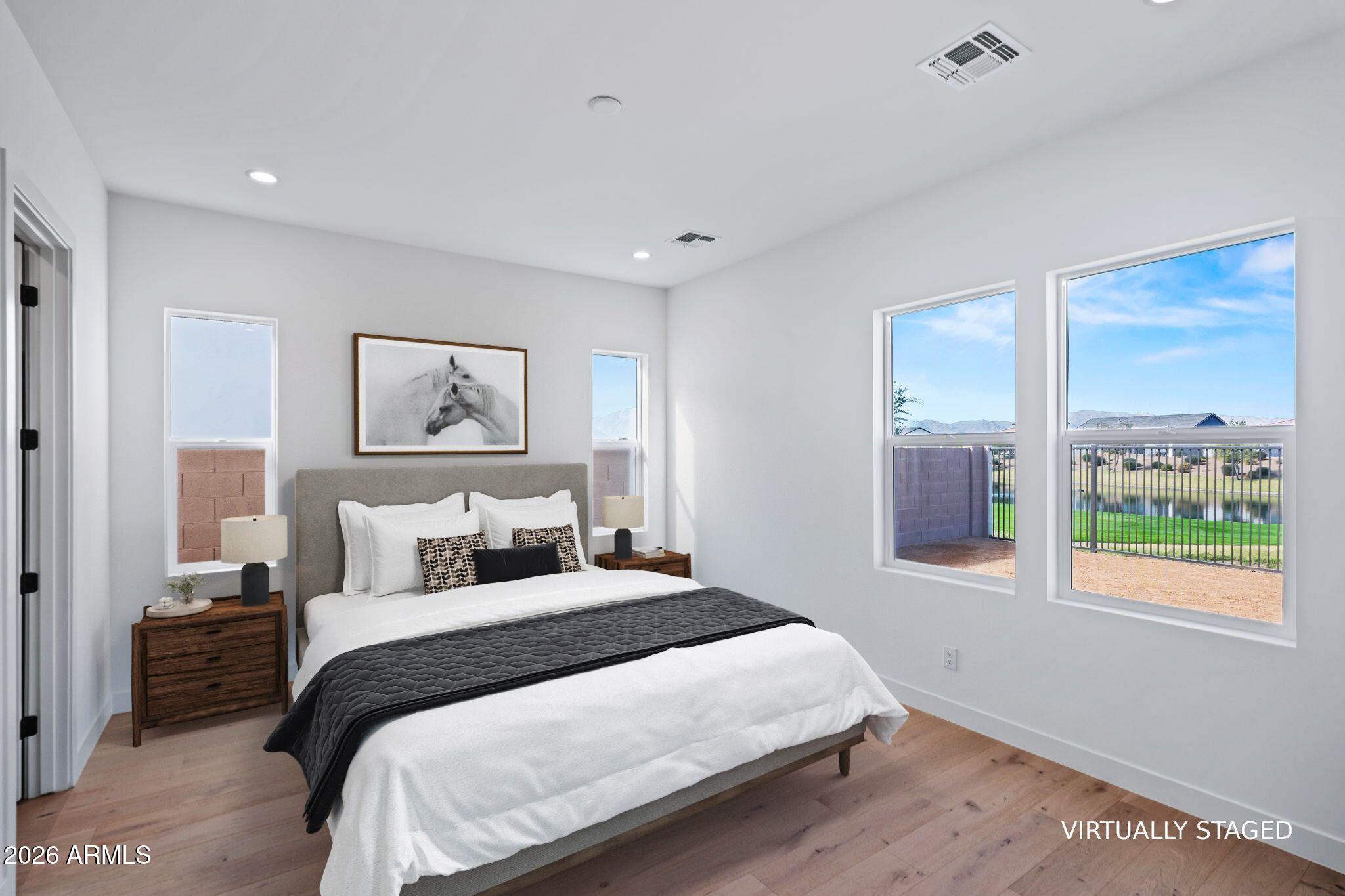 STERLING GROVE - Residential