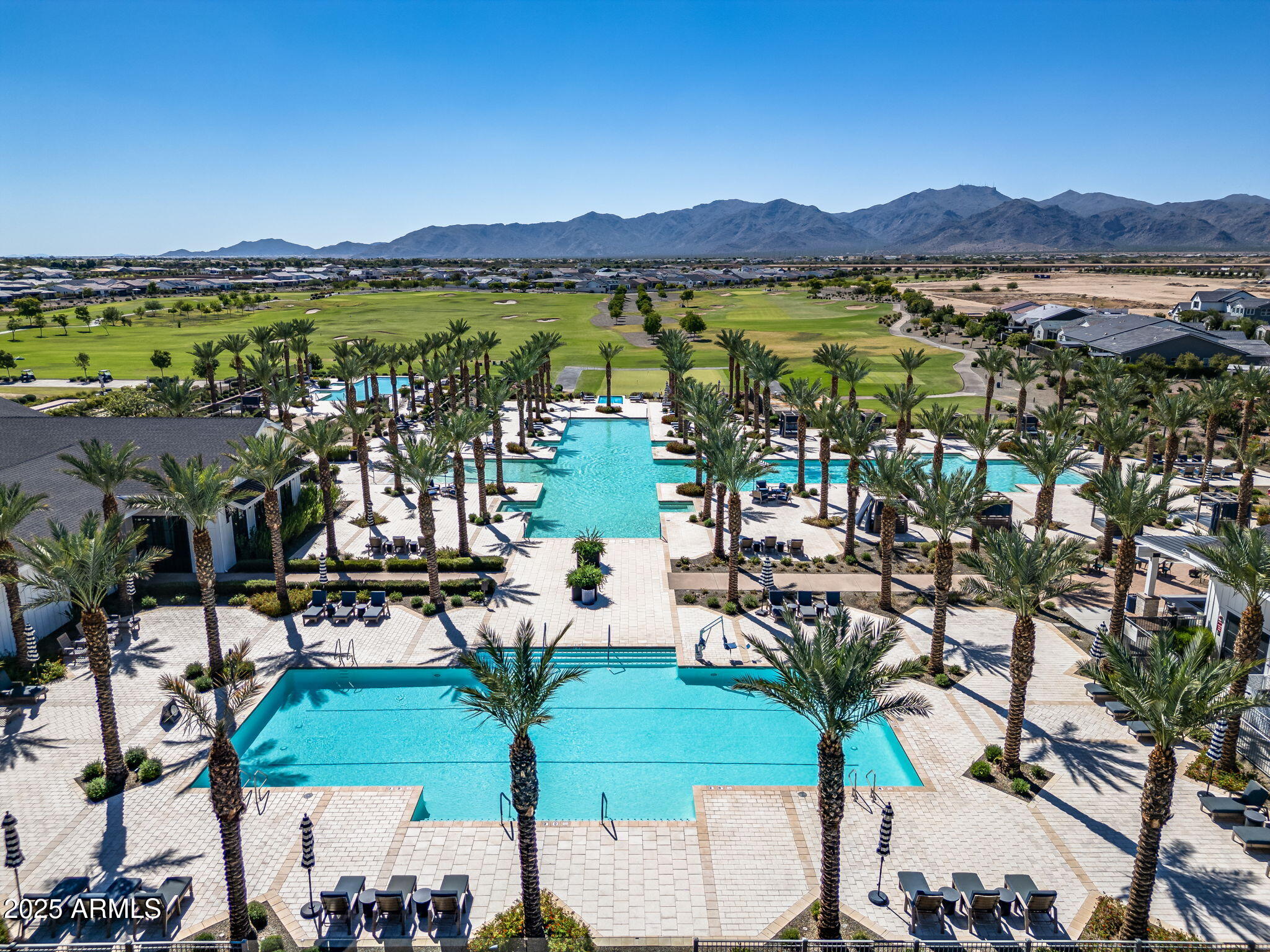 STERLING GROVE - Residential