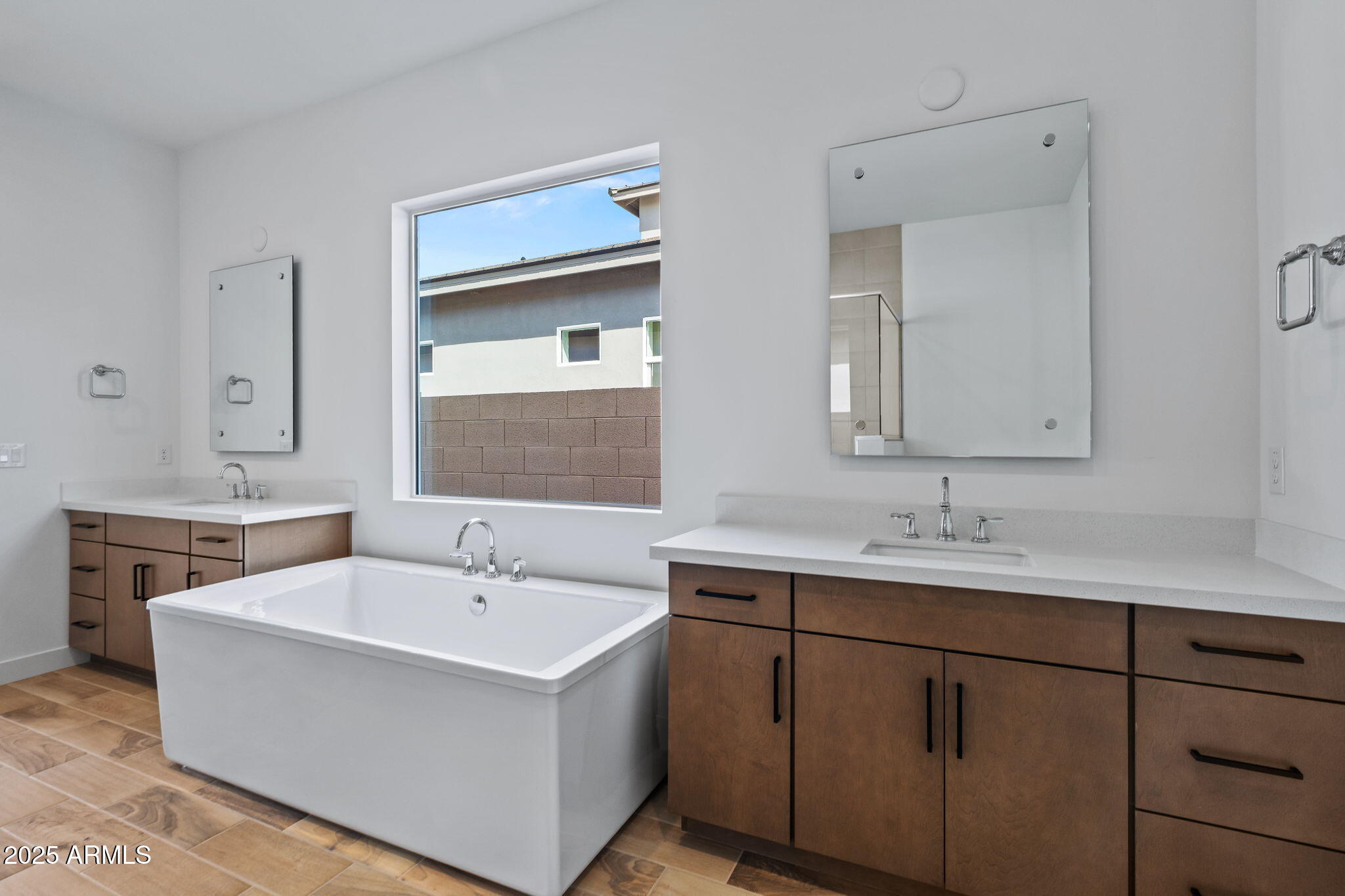 STERLING GROVE - Residential