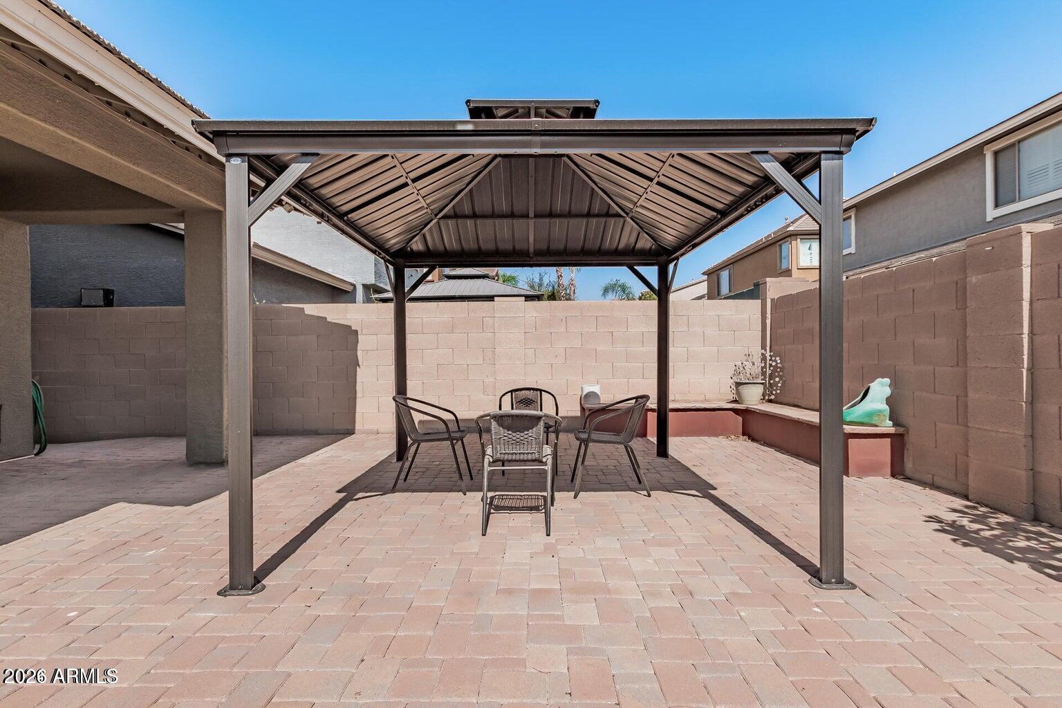 HIGHLAND GROVES AT MORRISON RANCH - Residential Lease