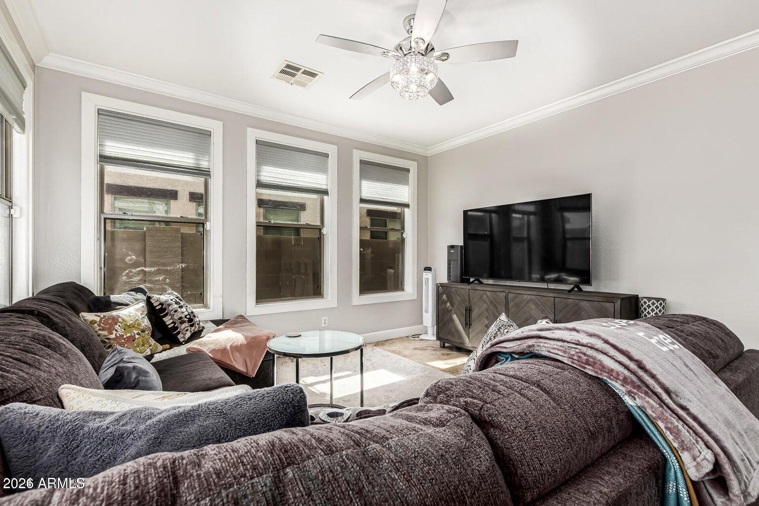 HIGHLAND GROVES AT MORRISON RANCH - Residential Lease