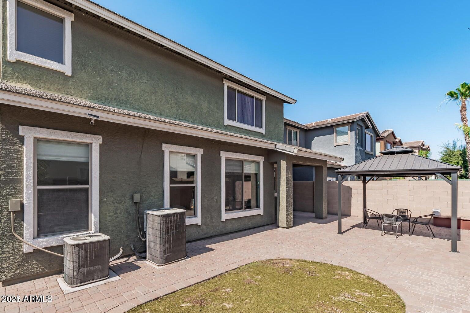 HIGHLAND GROVES AT MORRISON RANCH - Residential Lease