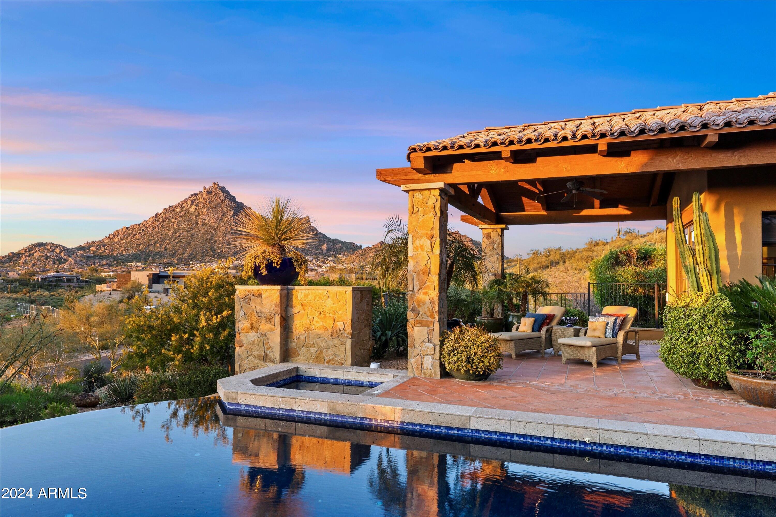 Legend Canyon - Residential
