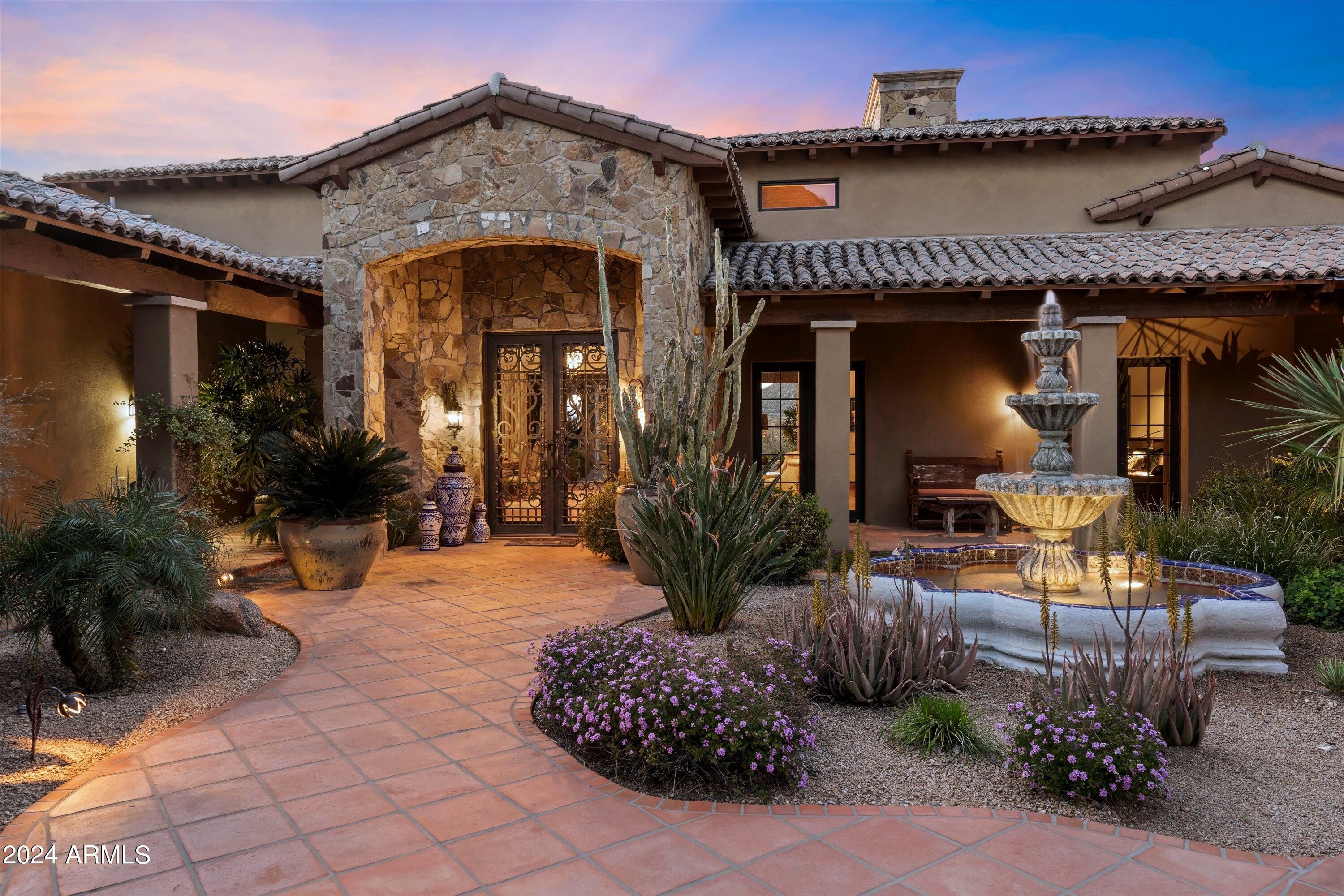 Legend Canyon - Residential