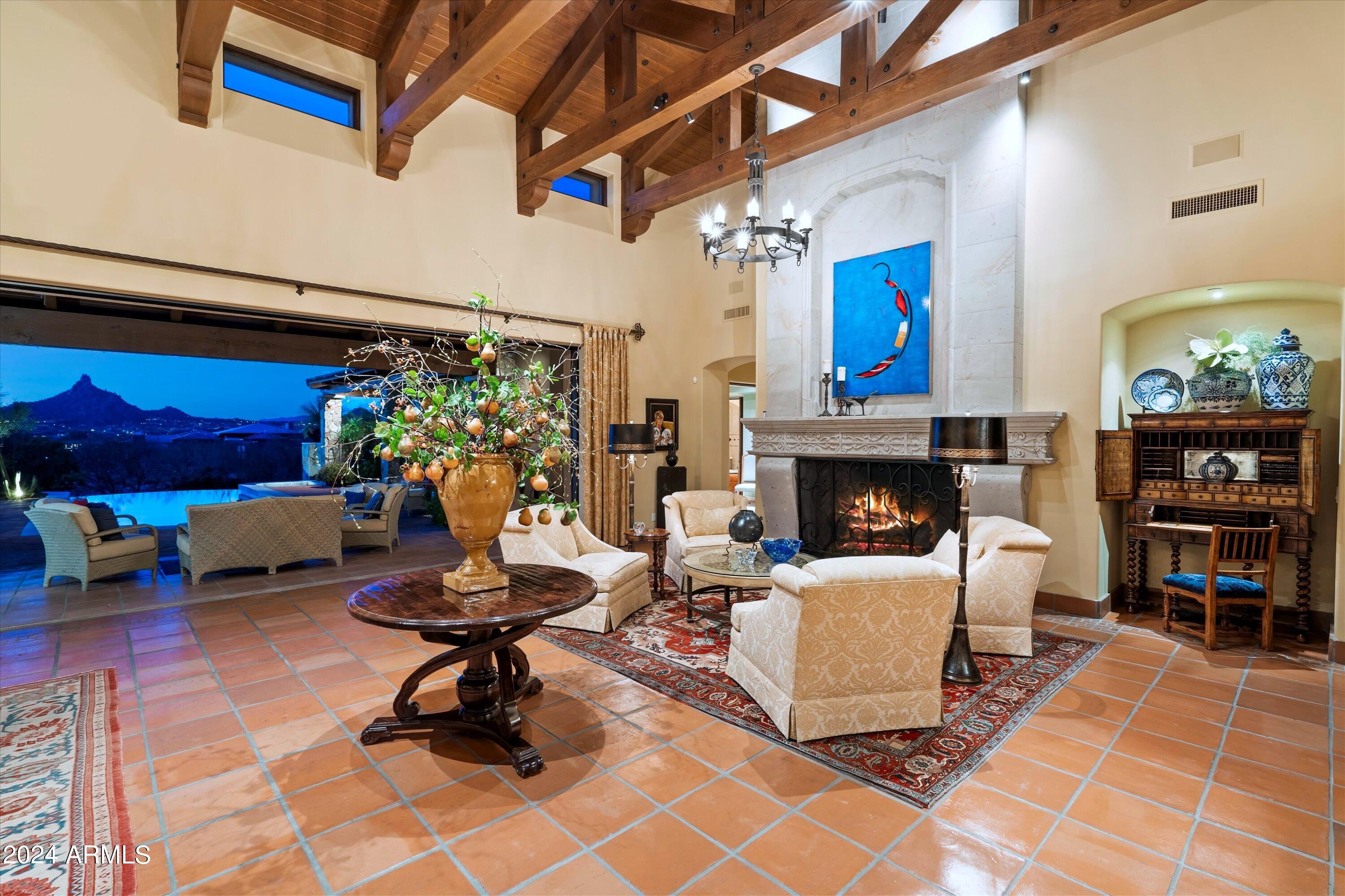 Legend Canyon - Residential