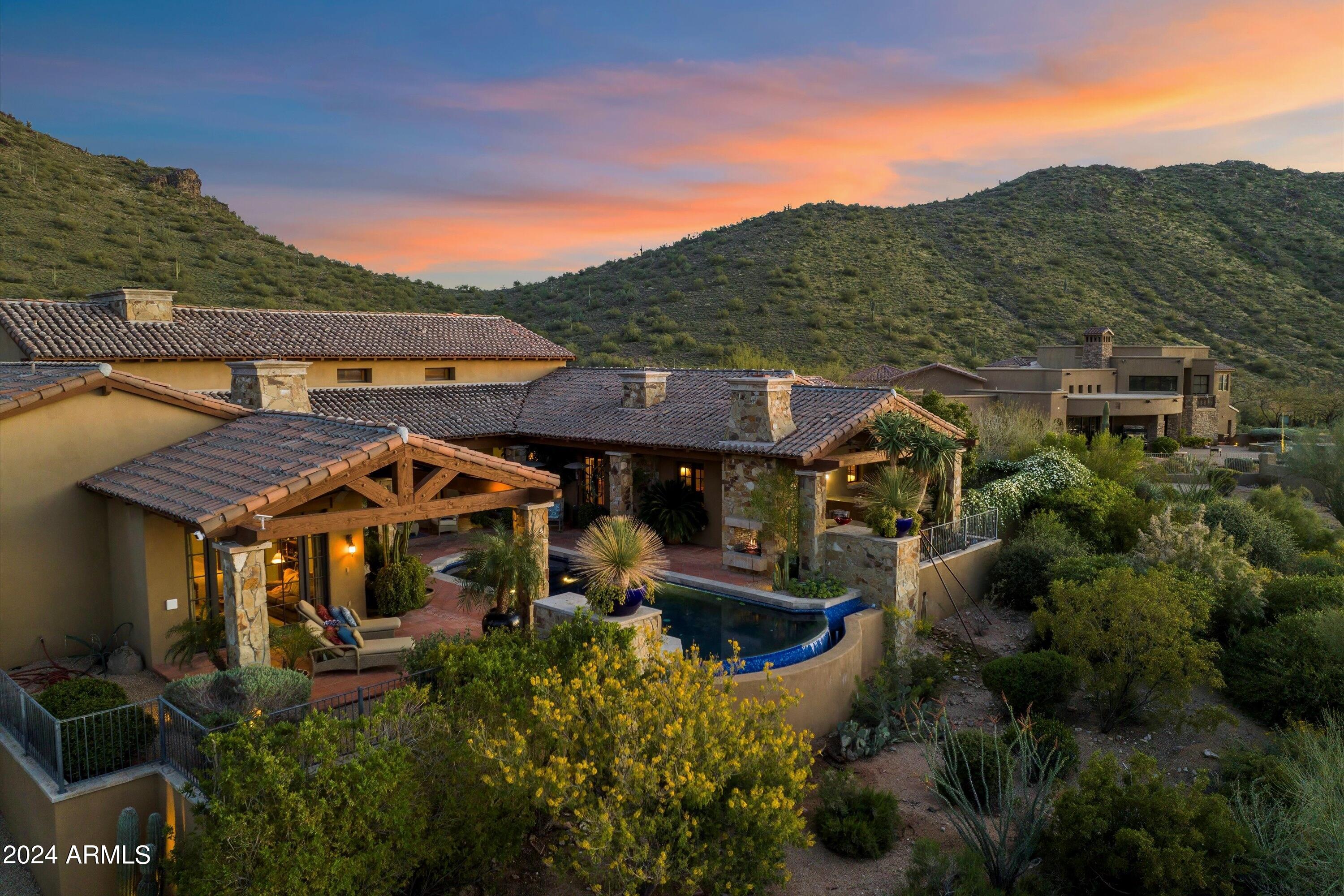 Legend Canyon - Residential