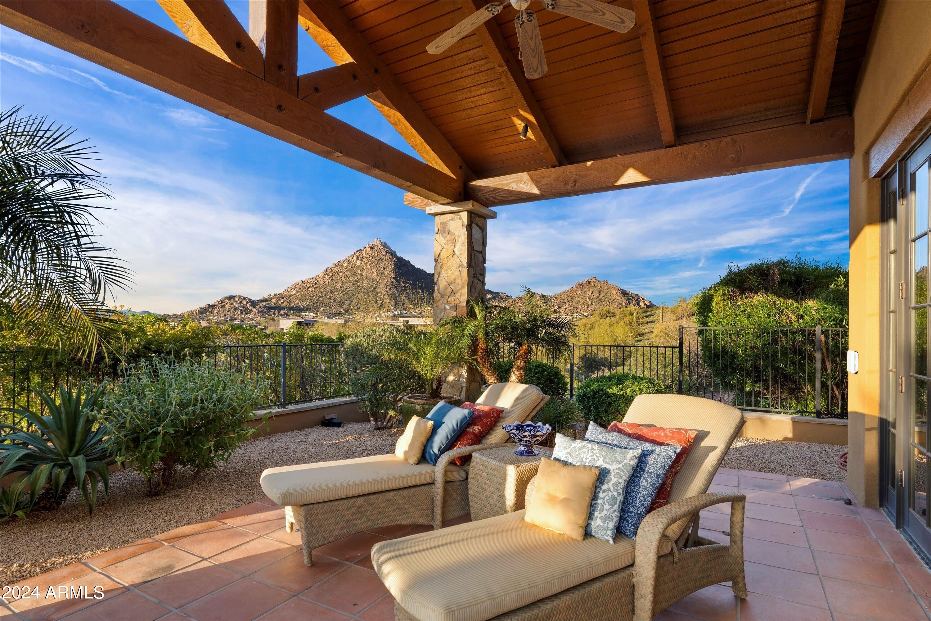 Legend Canyon - Residential