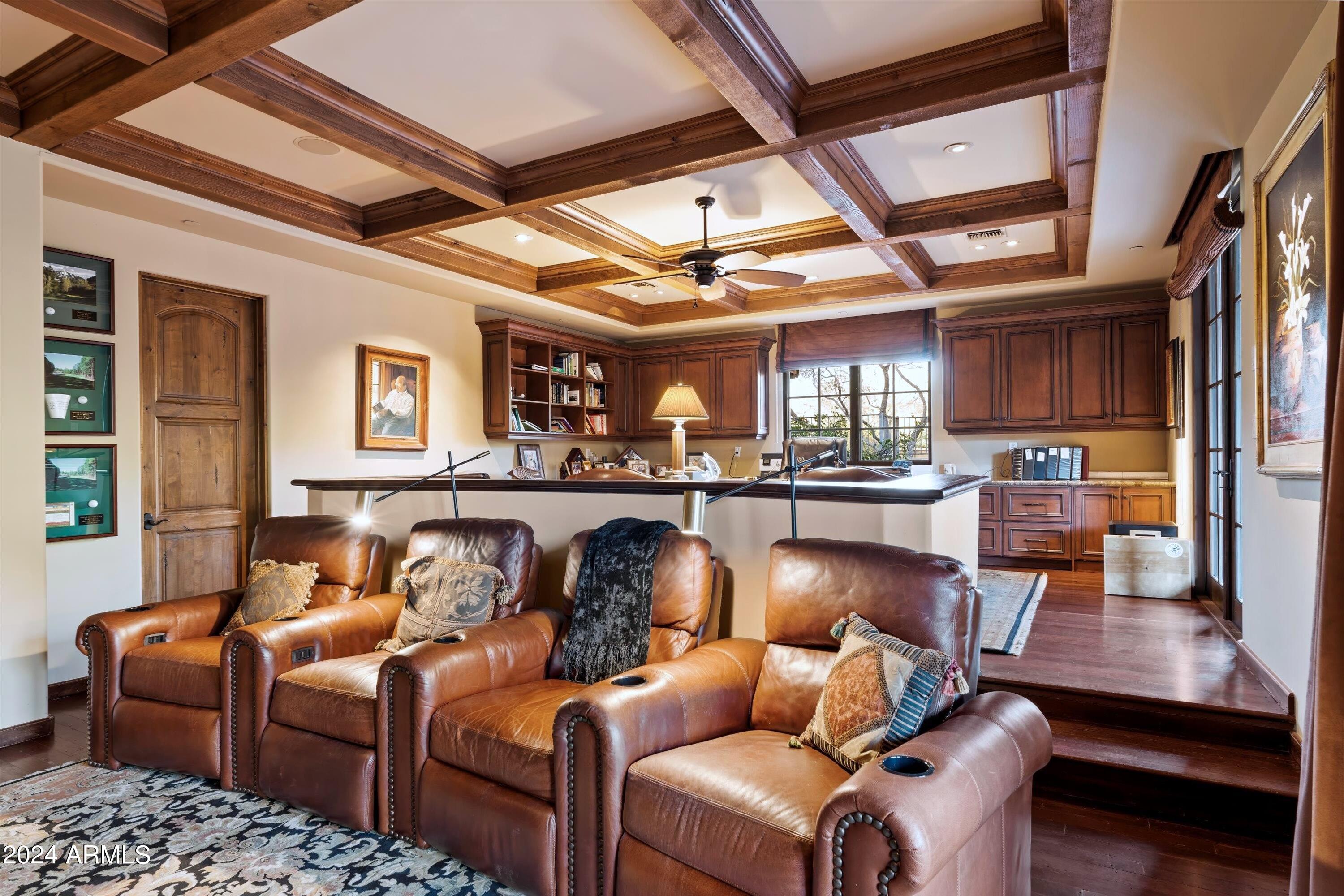 Legend Canyon - Residential