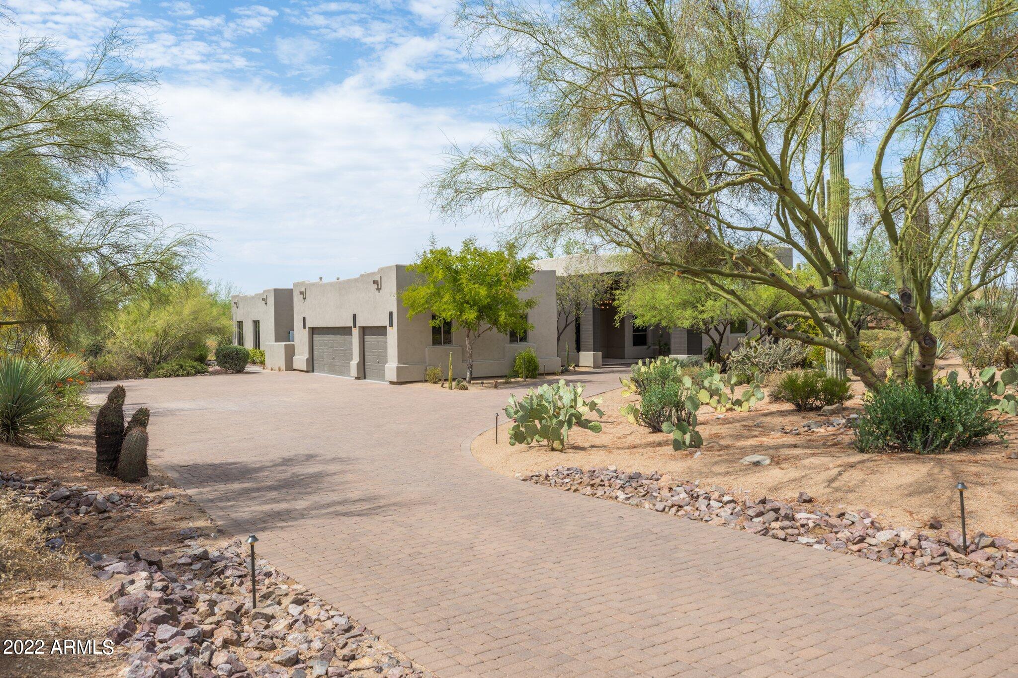 Pinnacle Peak Vistas 3 - Residential
