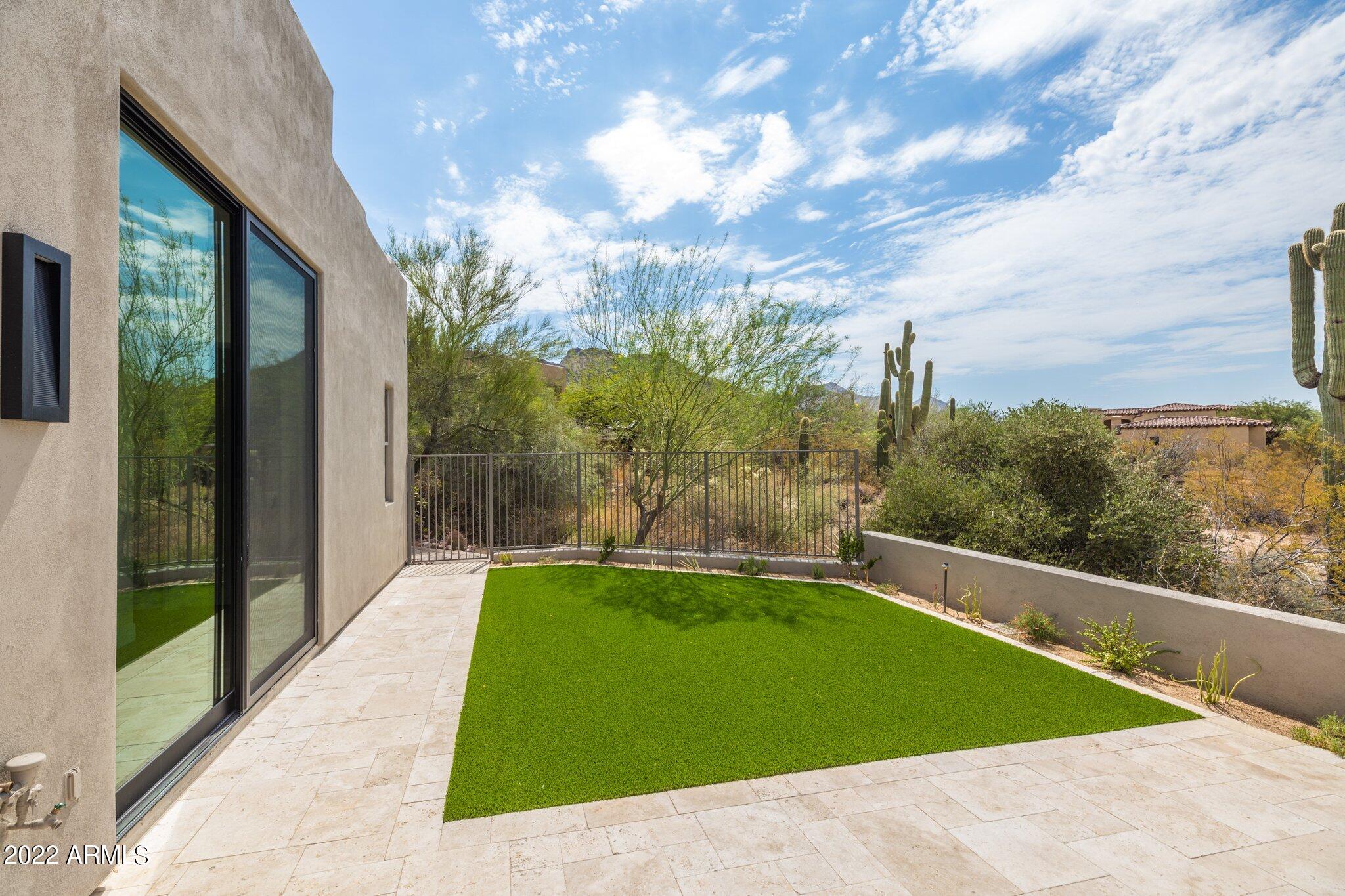 Pinnacle Peak Vistas 3 - Residential