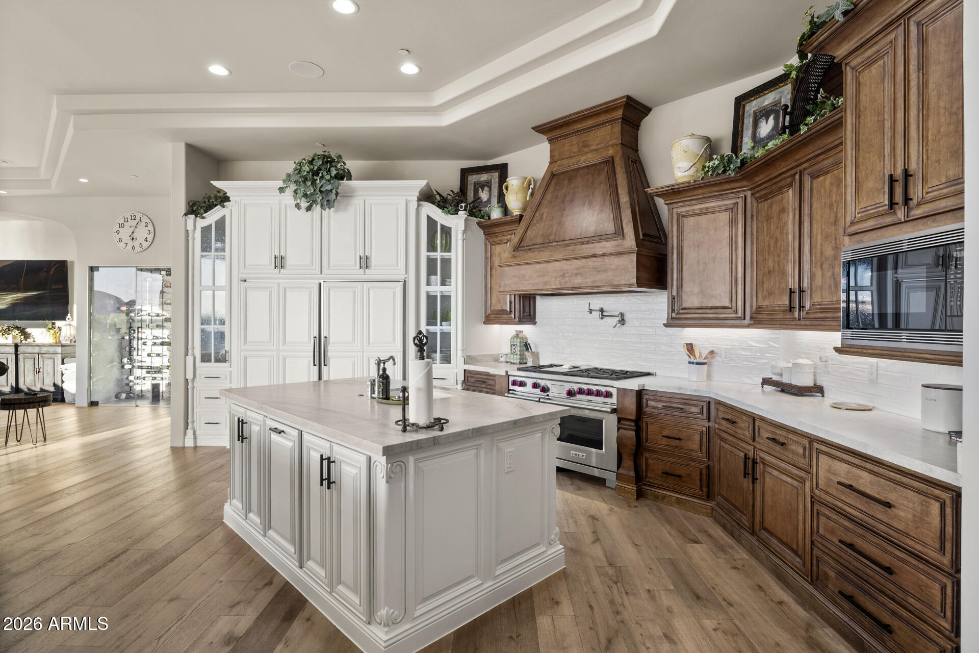 SIERRA HILLS - Residential