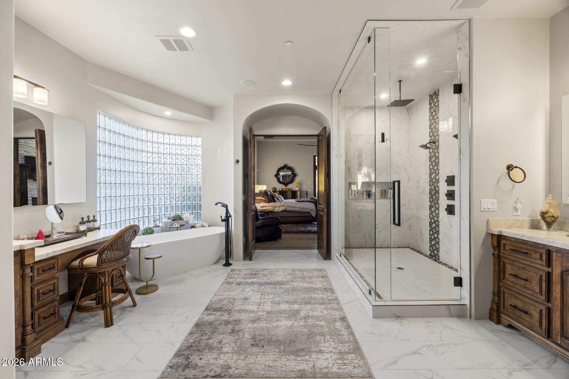 SIERRA HILLS - Residential