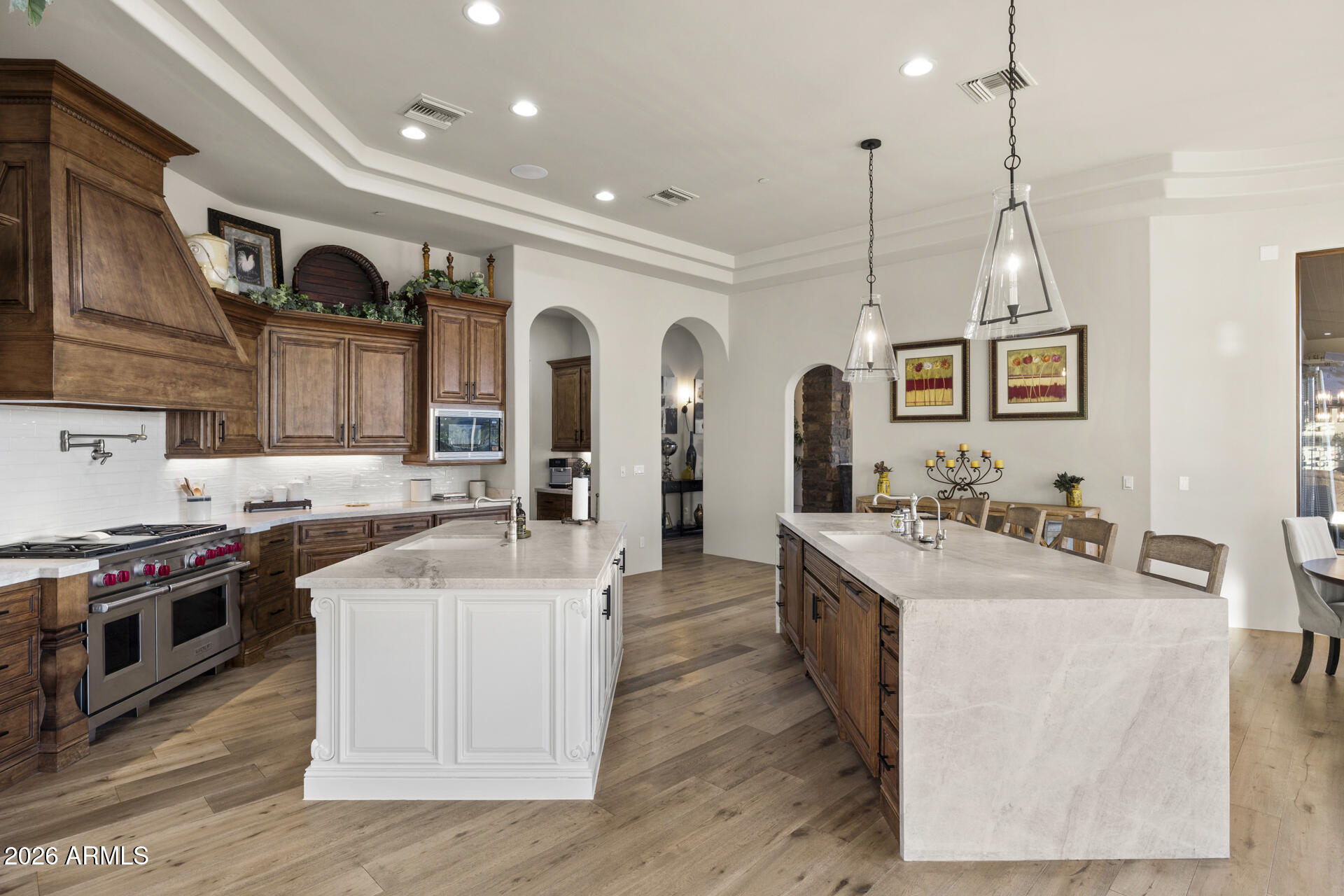 SIERRA HILLS - Residential